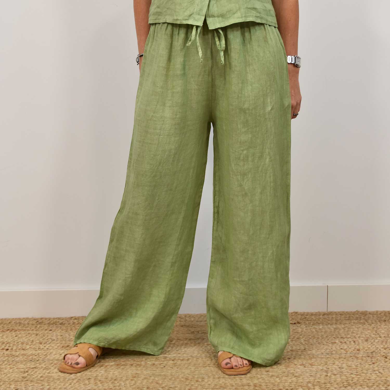 Pantalón lino recto verde
