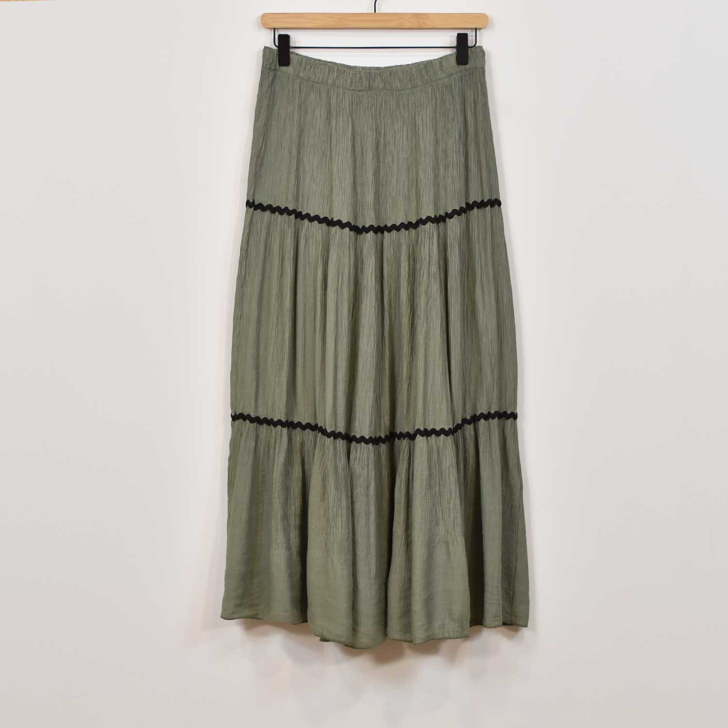 Kaki textured skirt 
