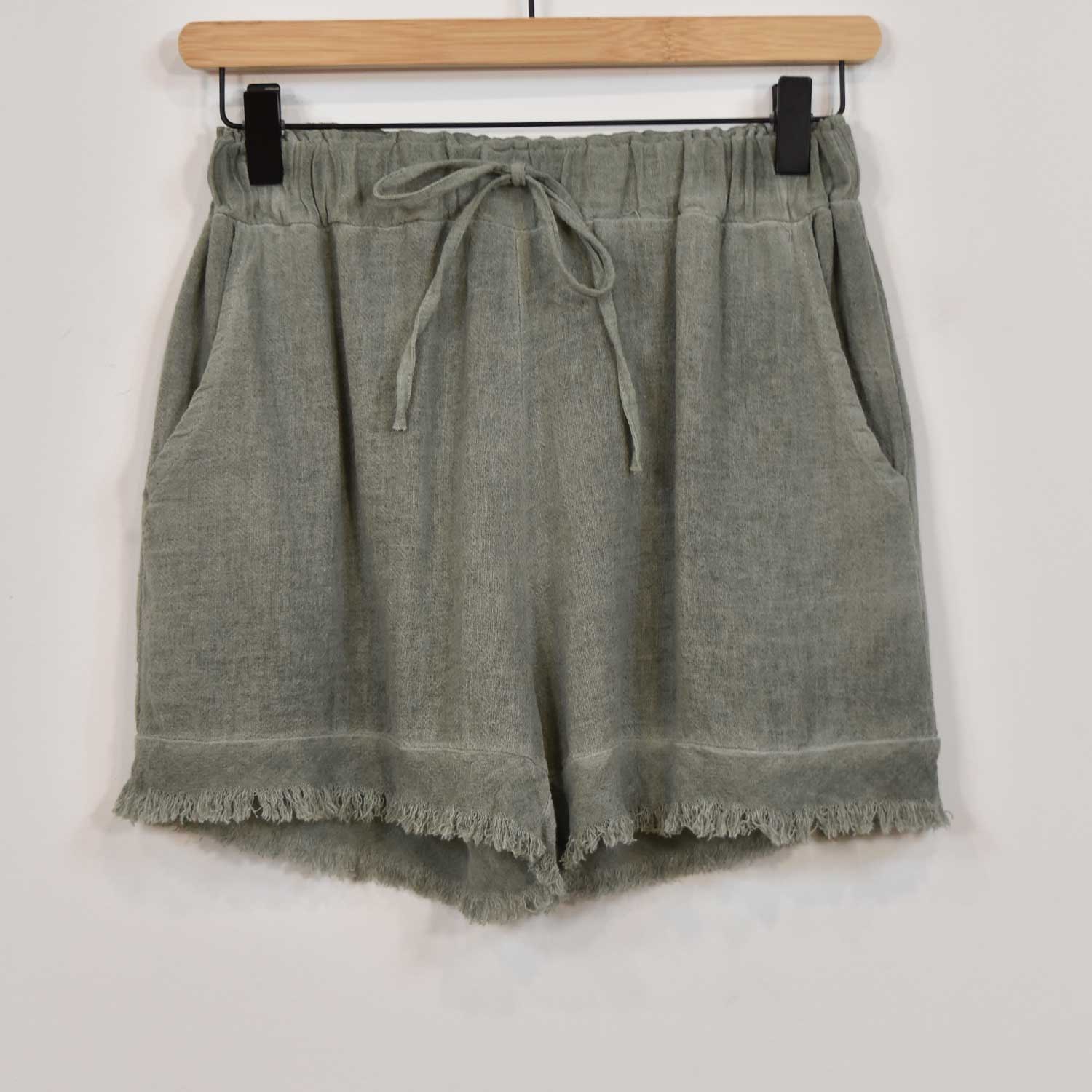 Khaki frayed shorts