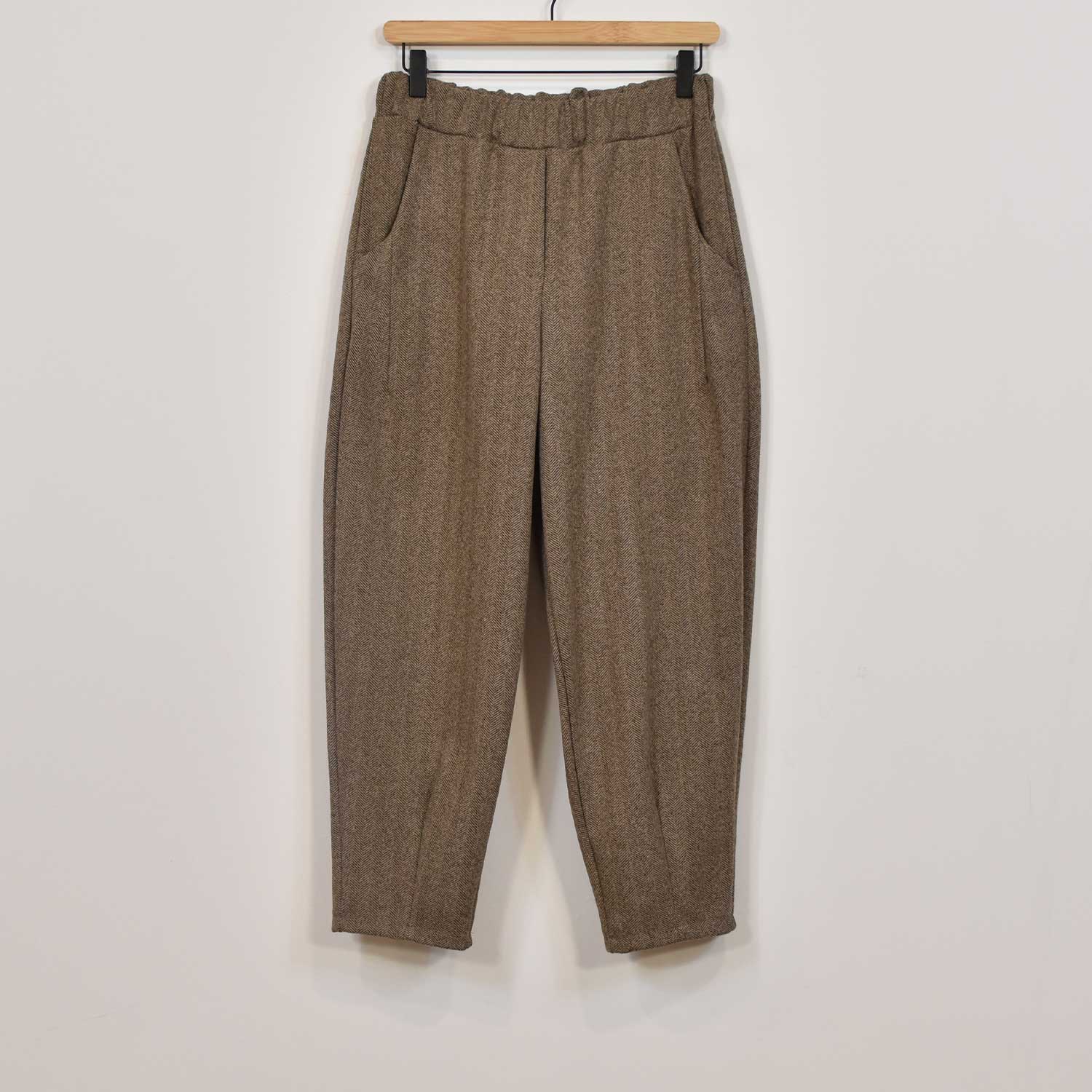 Brown herringbone bloomers trousers