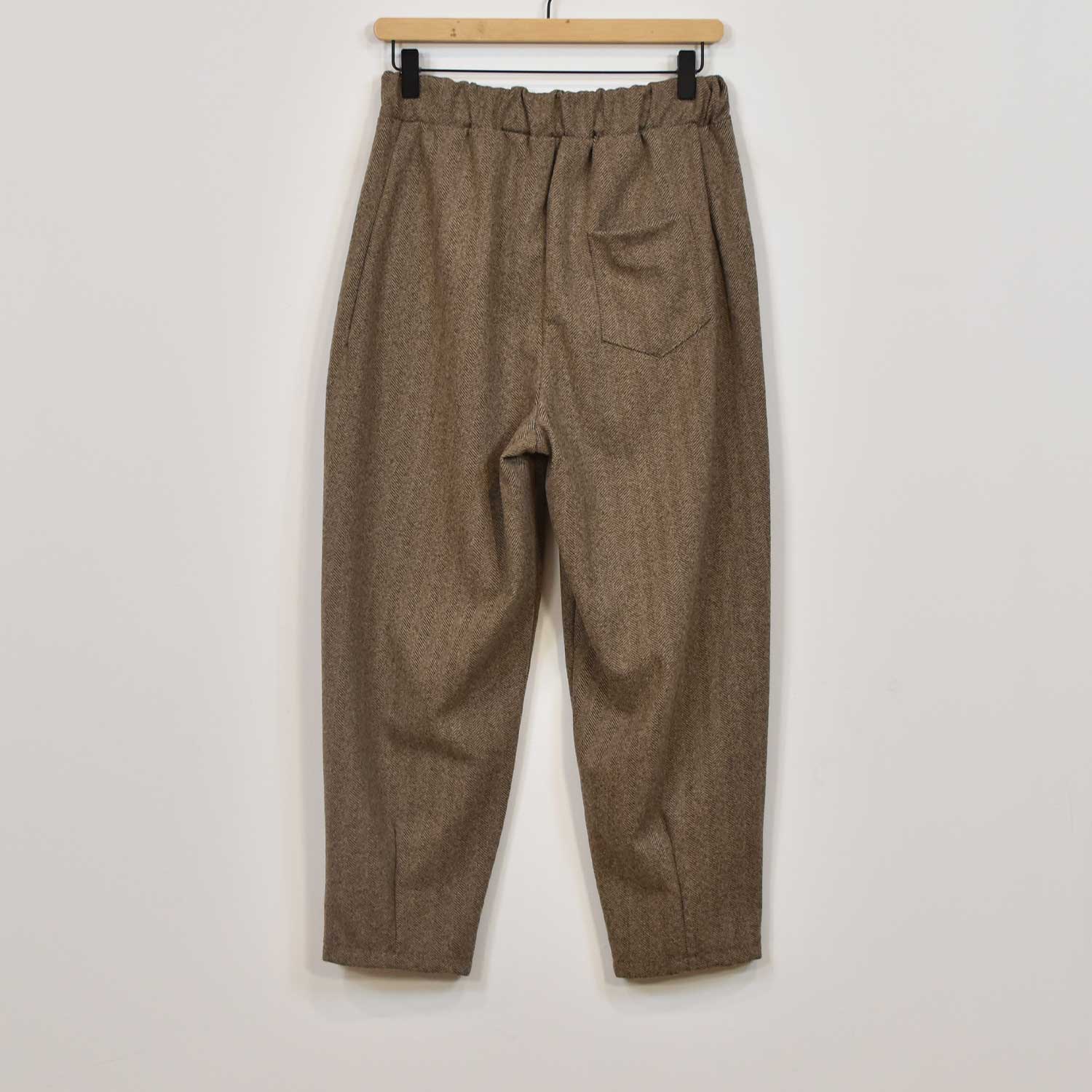 Brown herringbone bloomers trousers