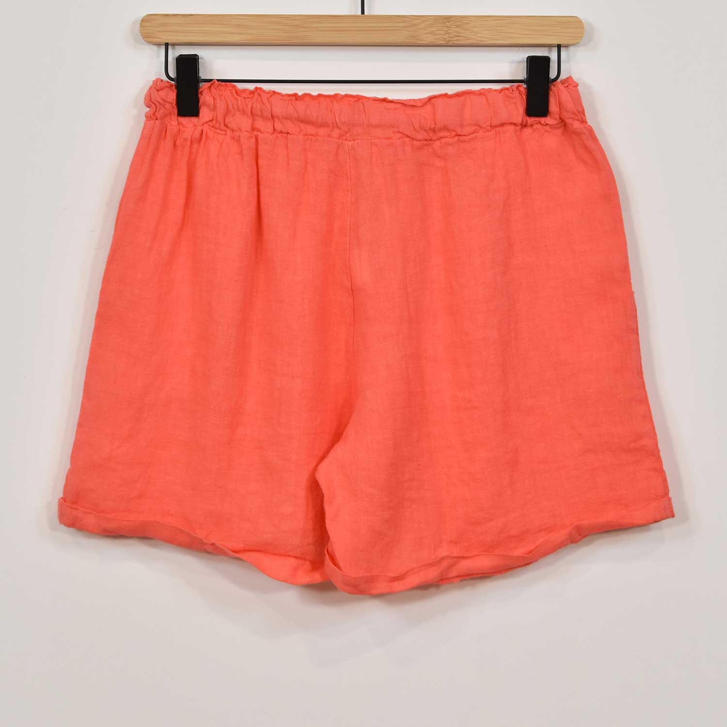 Orange short linen shorts