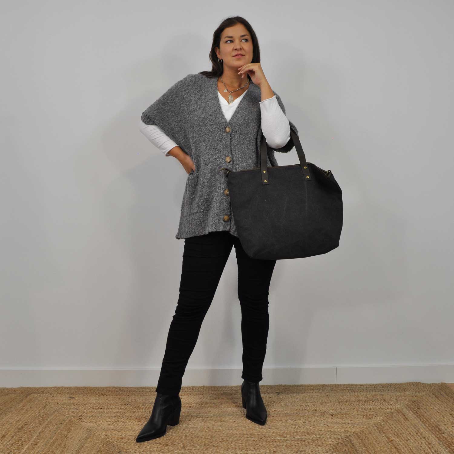 Grey lamb buttons jacket