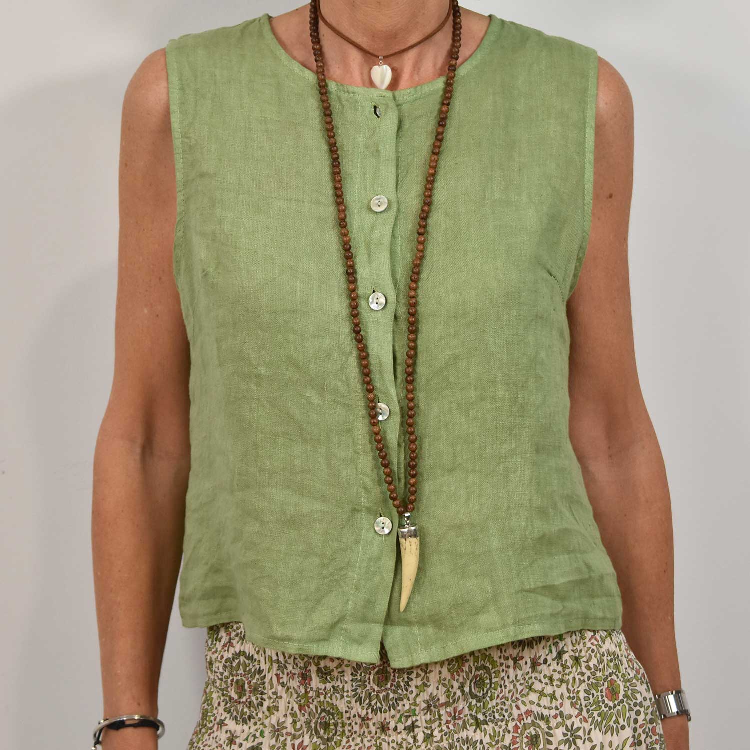 Green linen buttons vest
