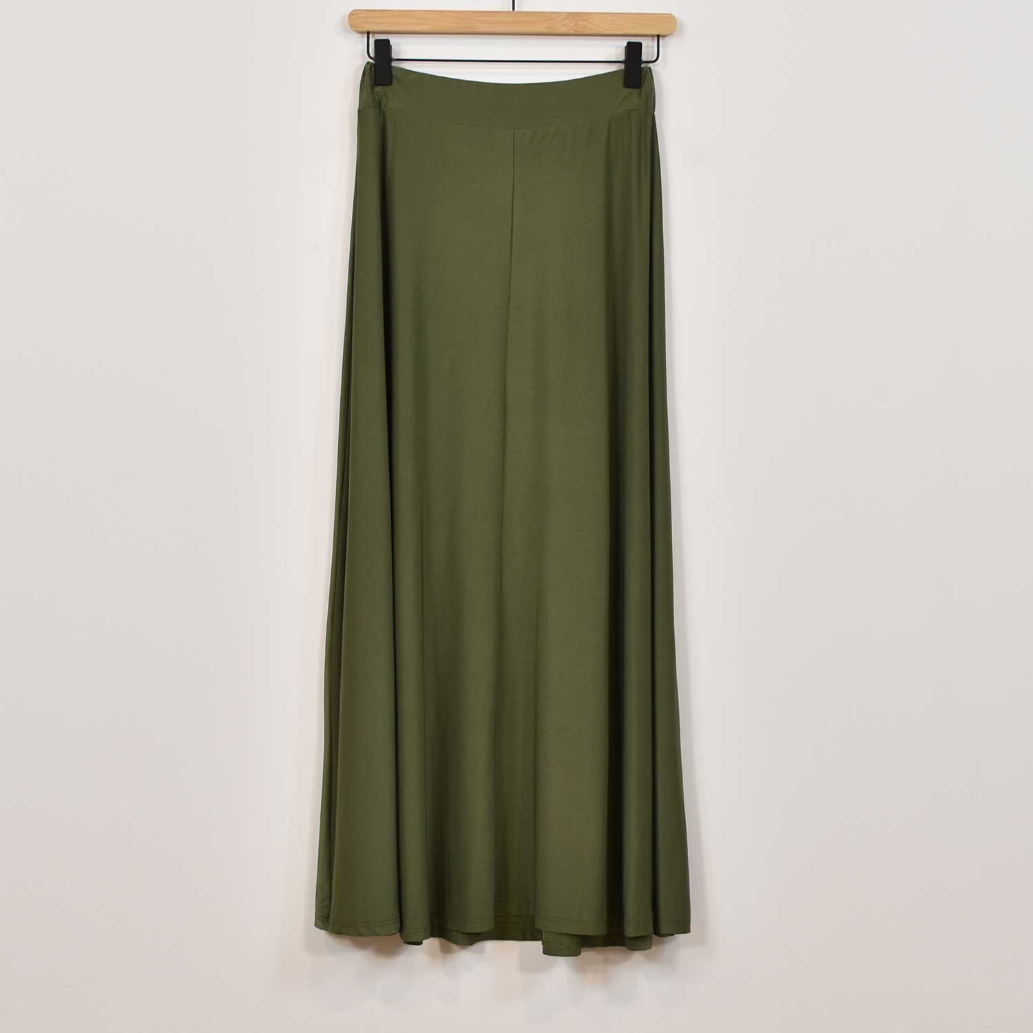 Kaki fluid skirt 
