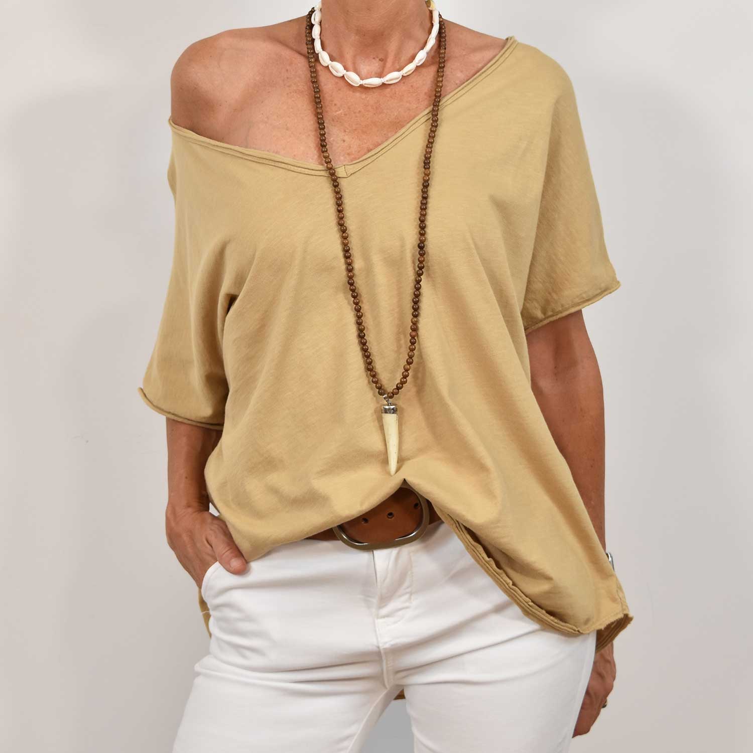 Camel v-neck fringes t-shirt