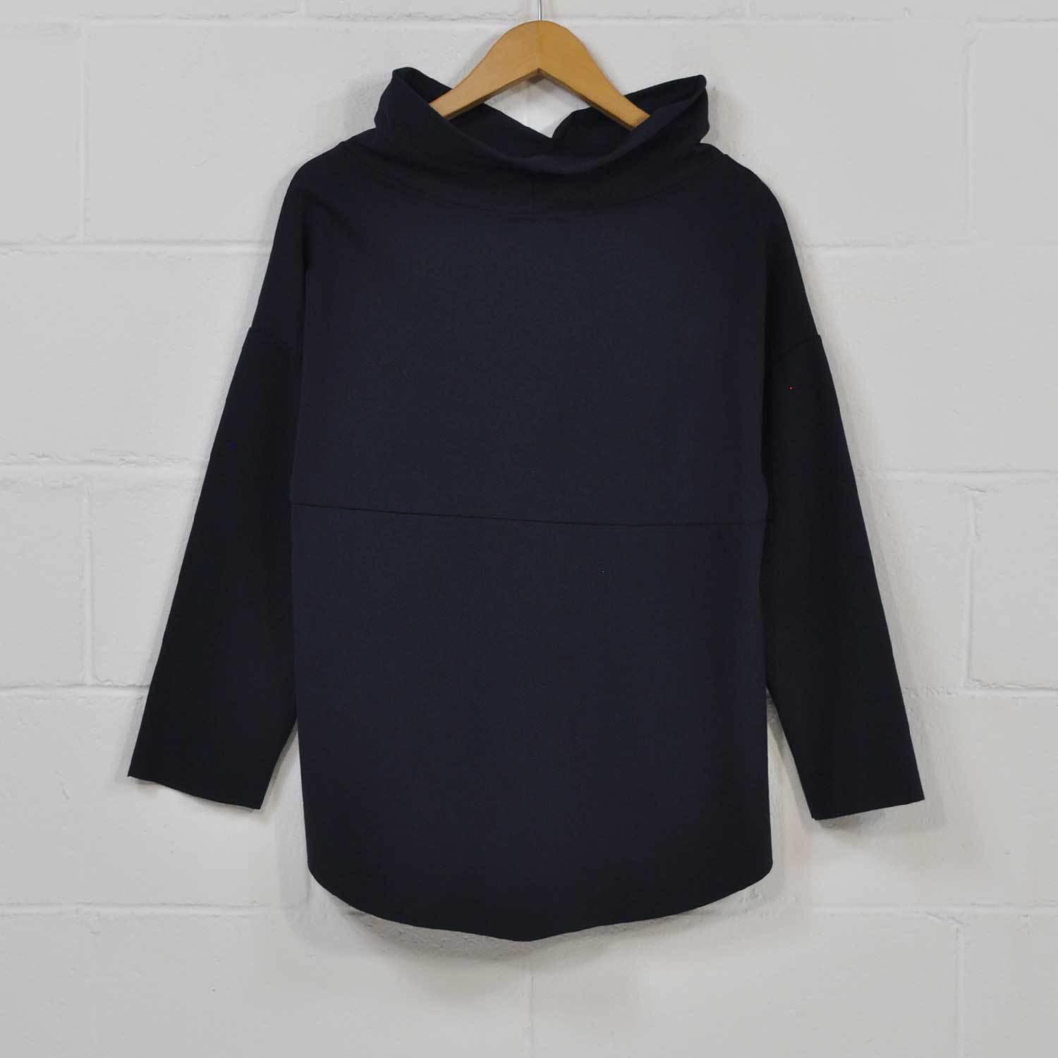 Blue collar sweatshirt