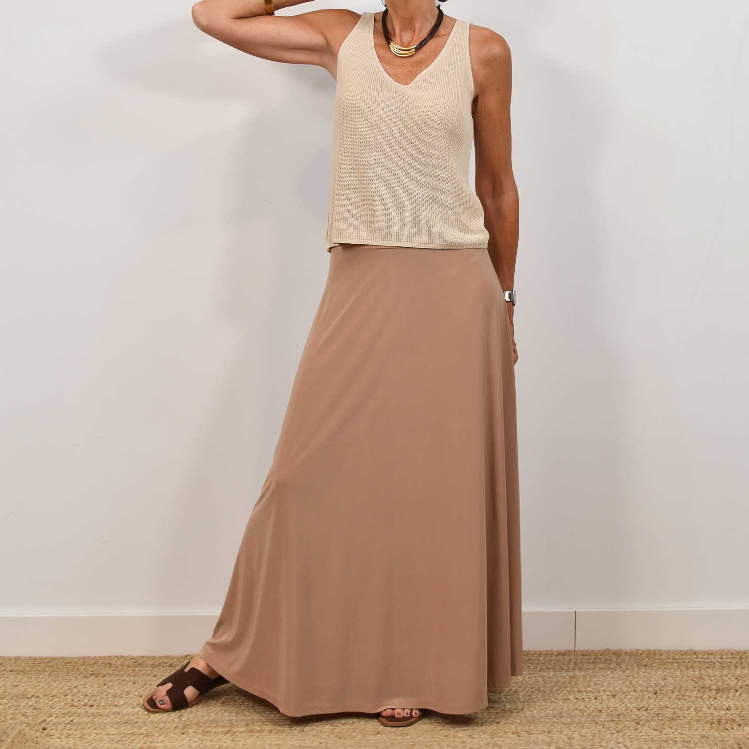 Beige fluid skirt 
