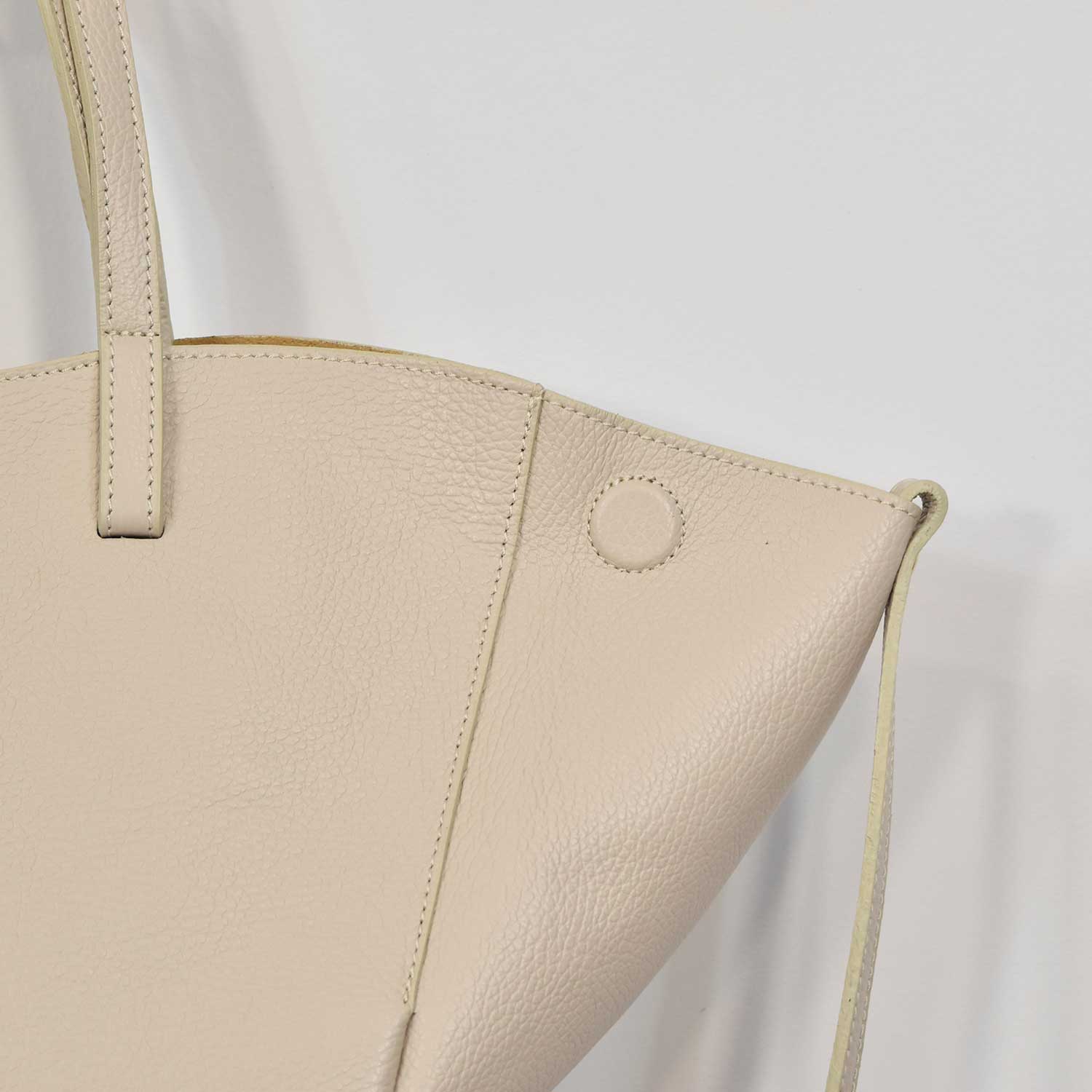 Beige leather tote bag