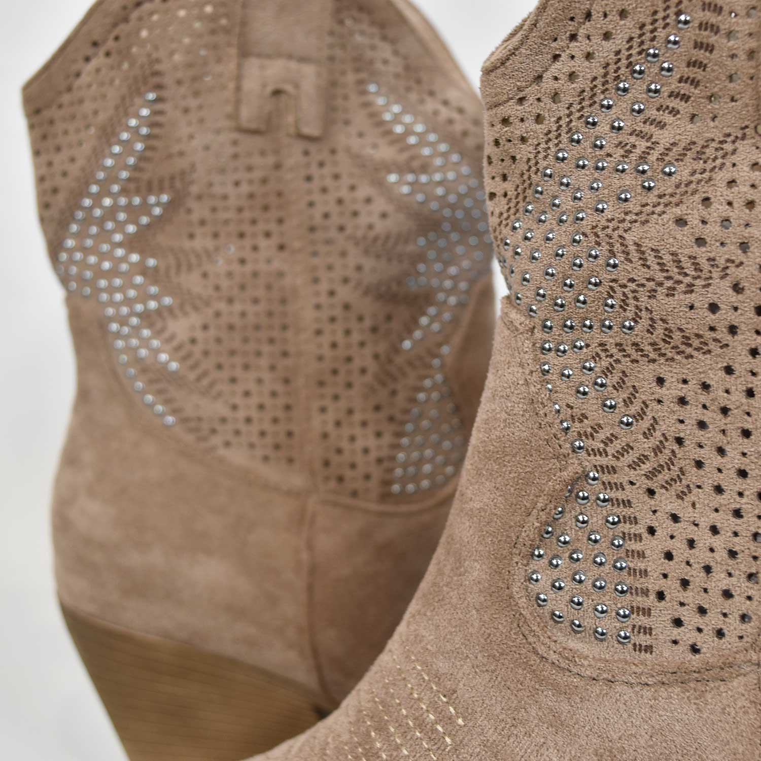 Openwork western boots