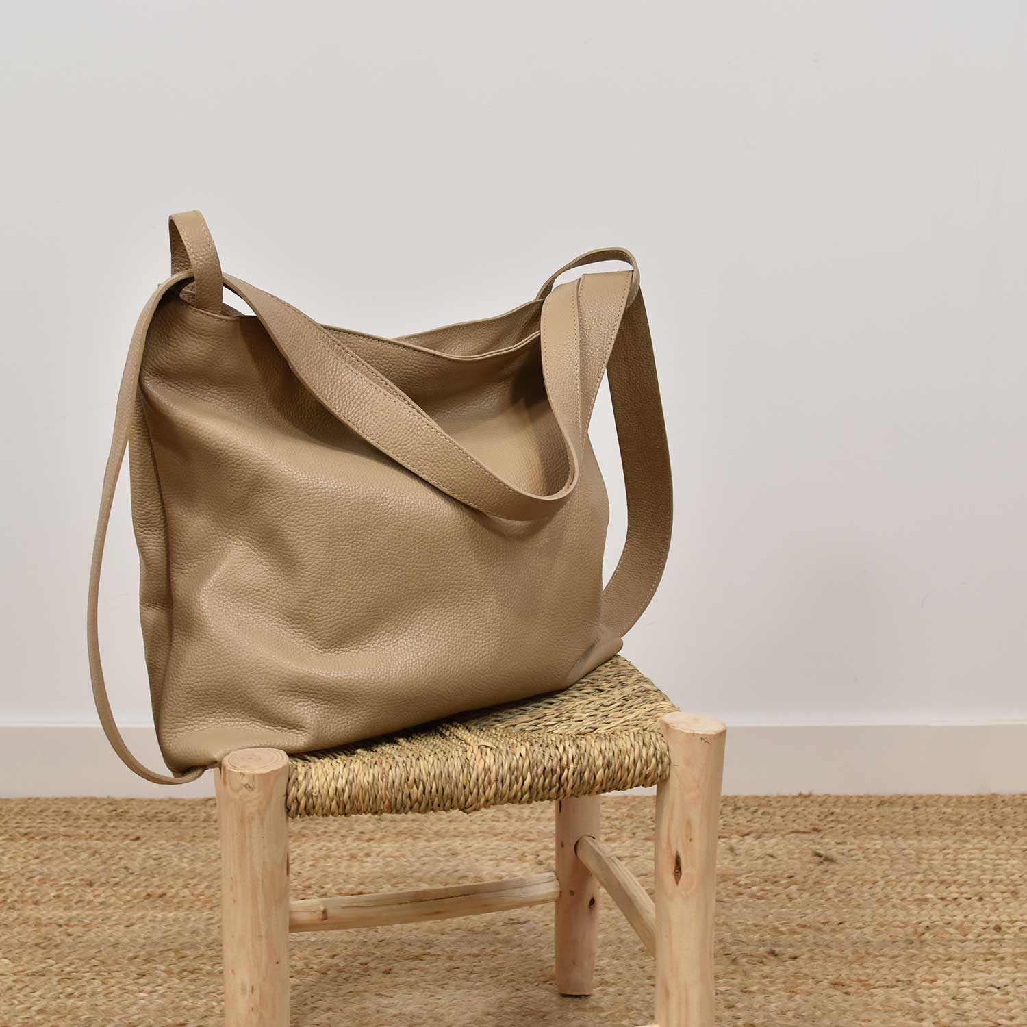 sac à dos beige
