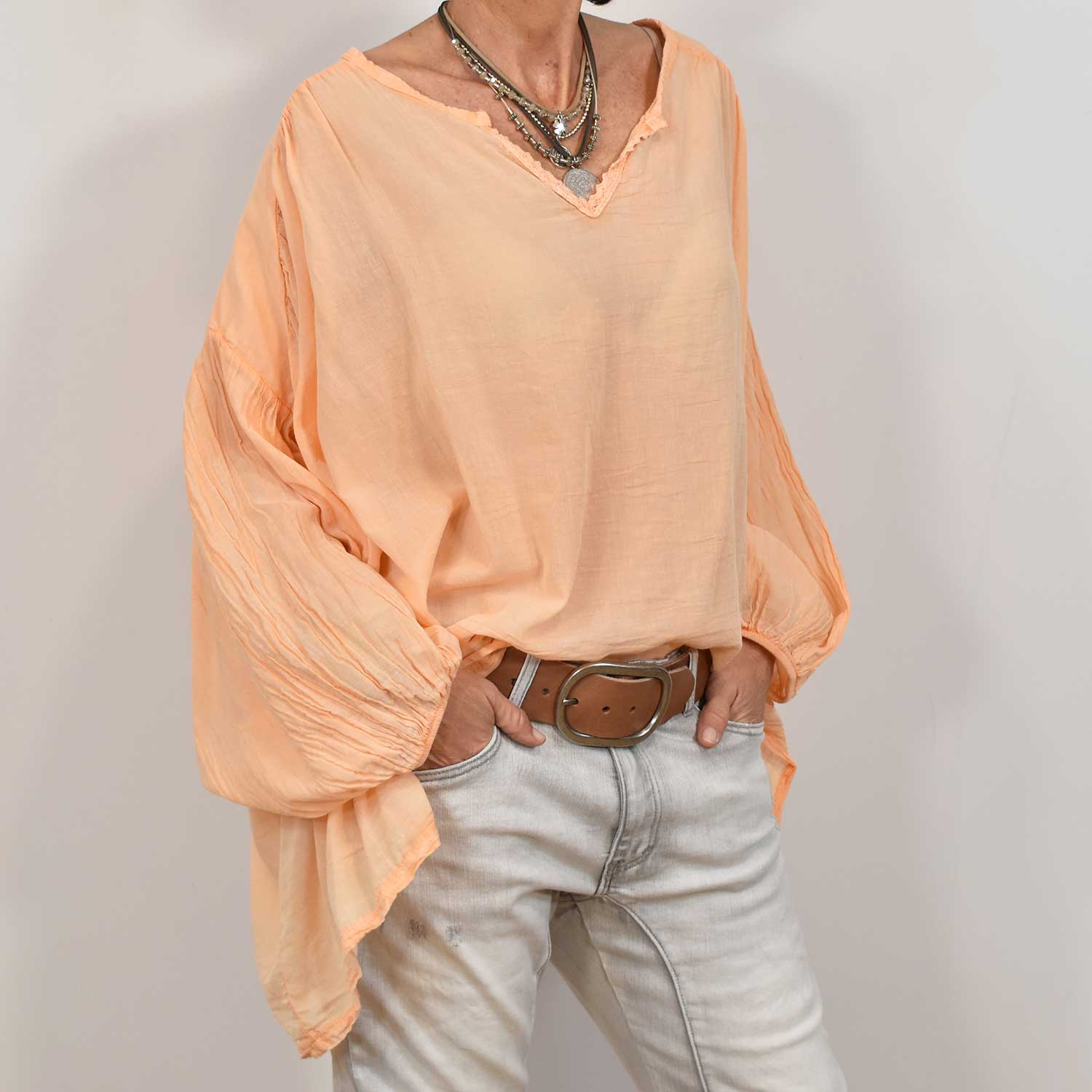 Orange puffed blouse