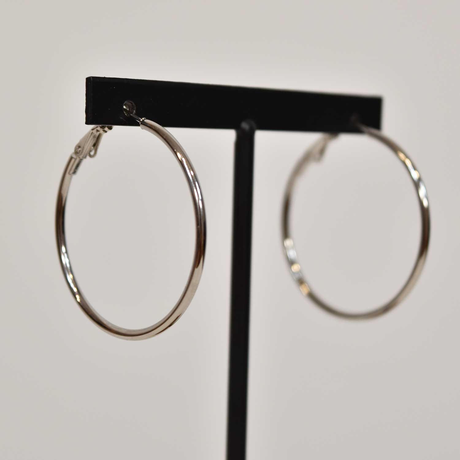 Silvered thin hoop earrings