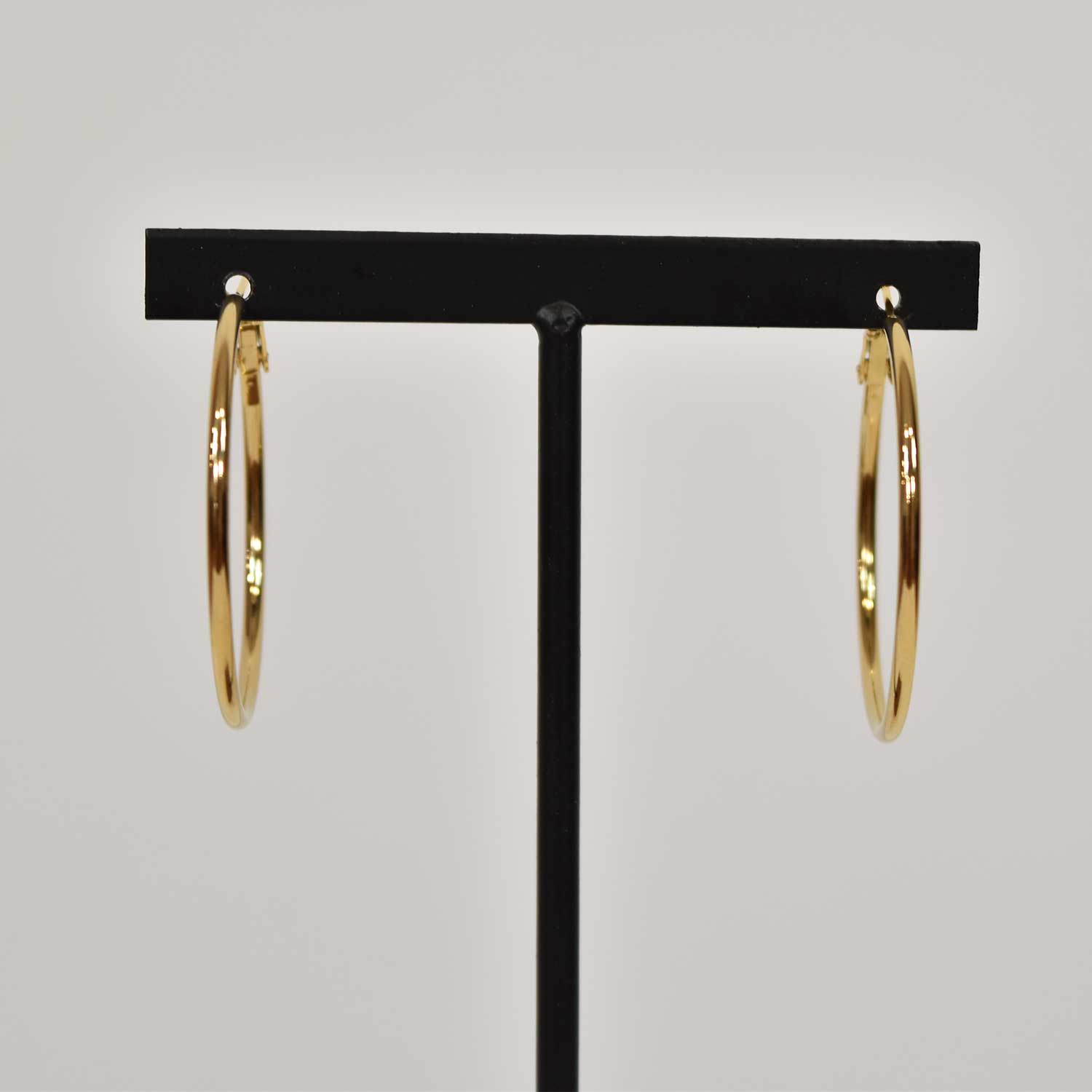 Gold thin hoop earrings