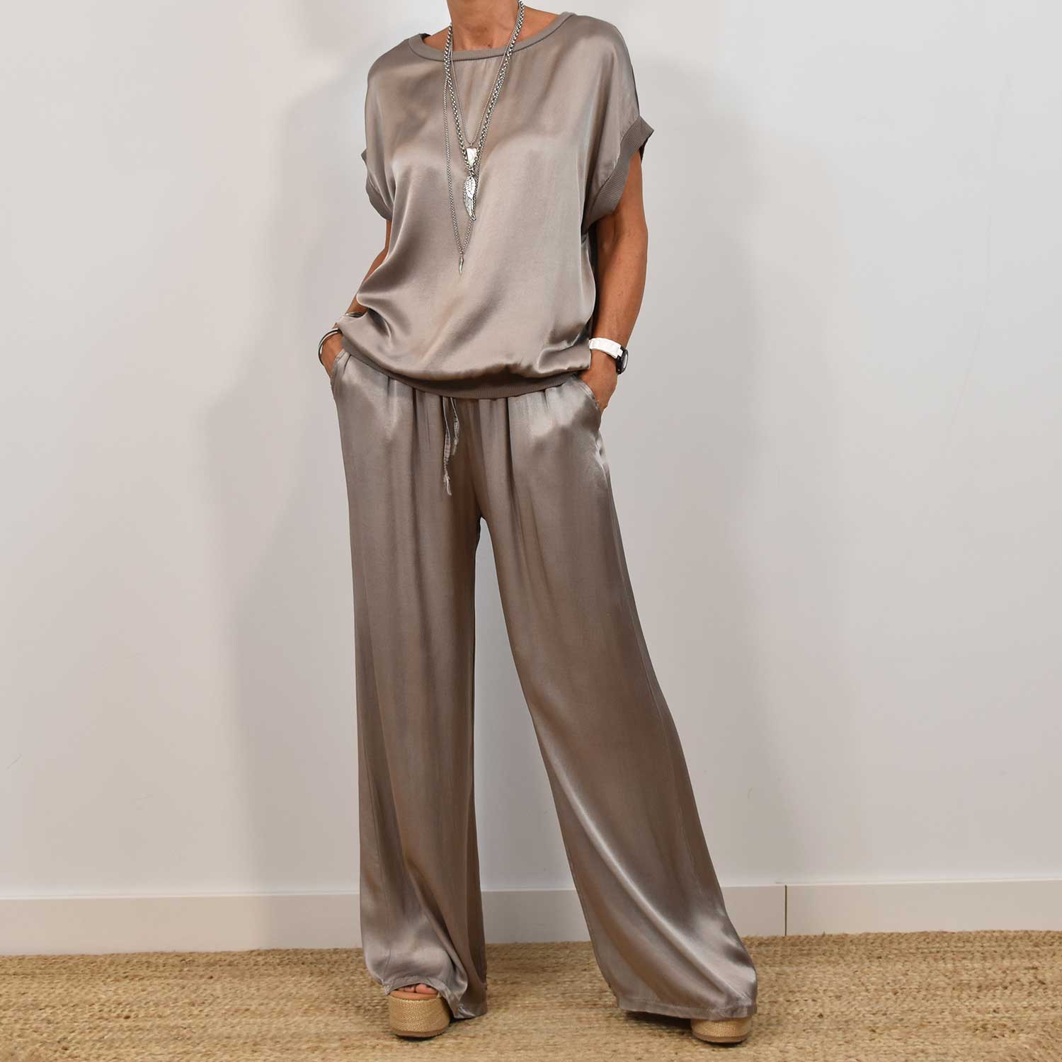 Pantalon satin taupe