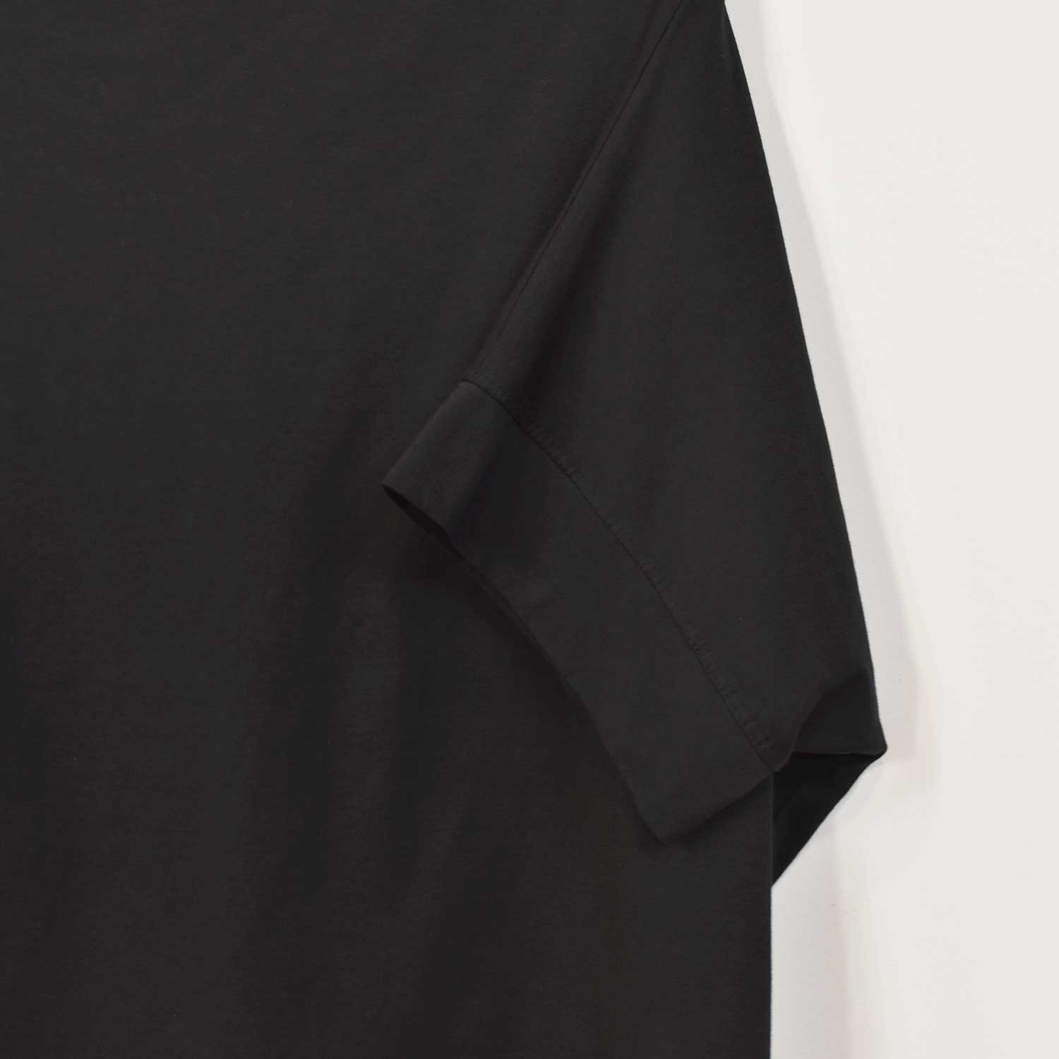 Black oversize Boat T-Shirt.