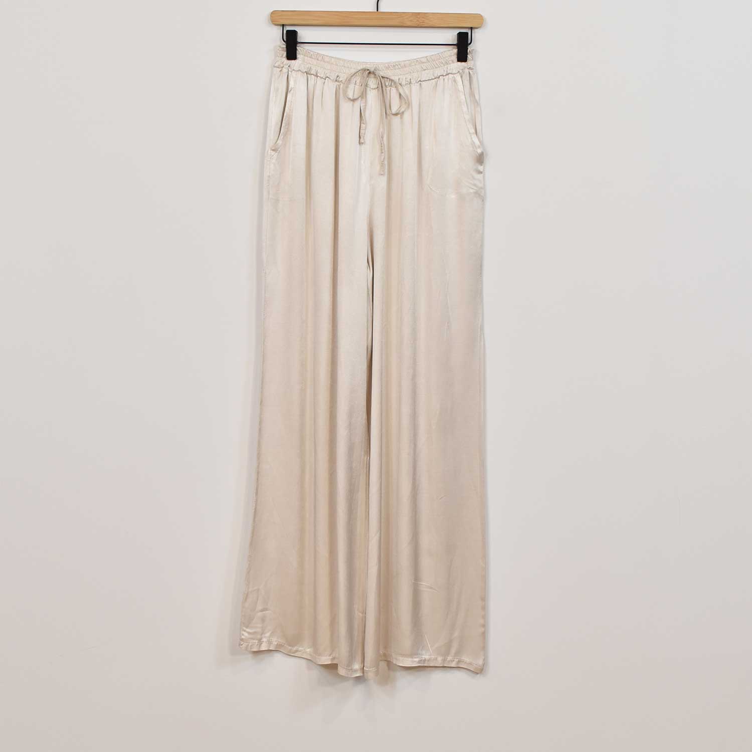 Pantalón raso beige