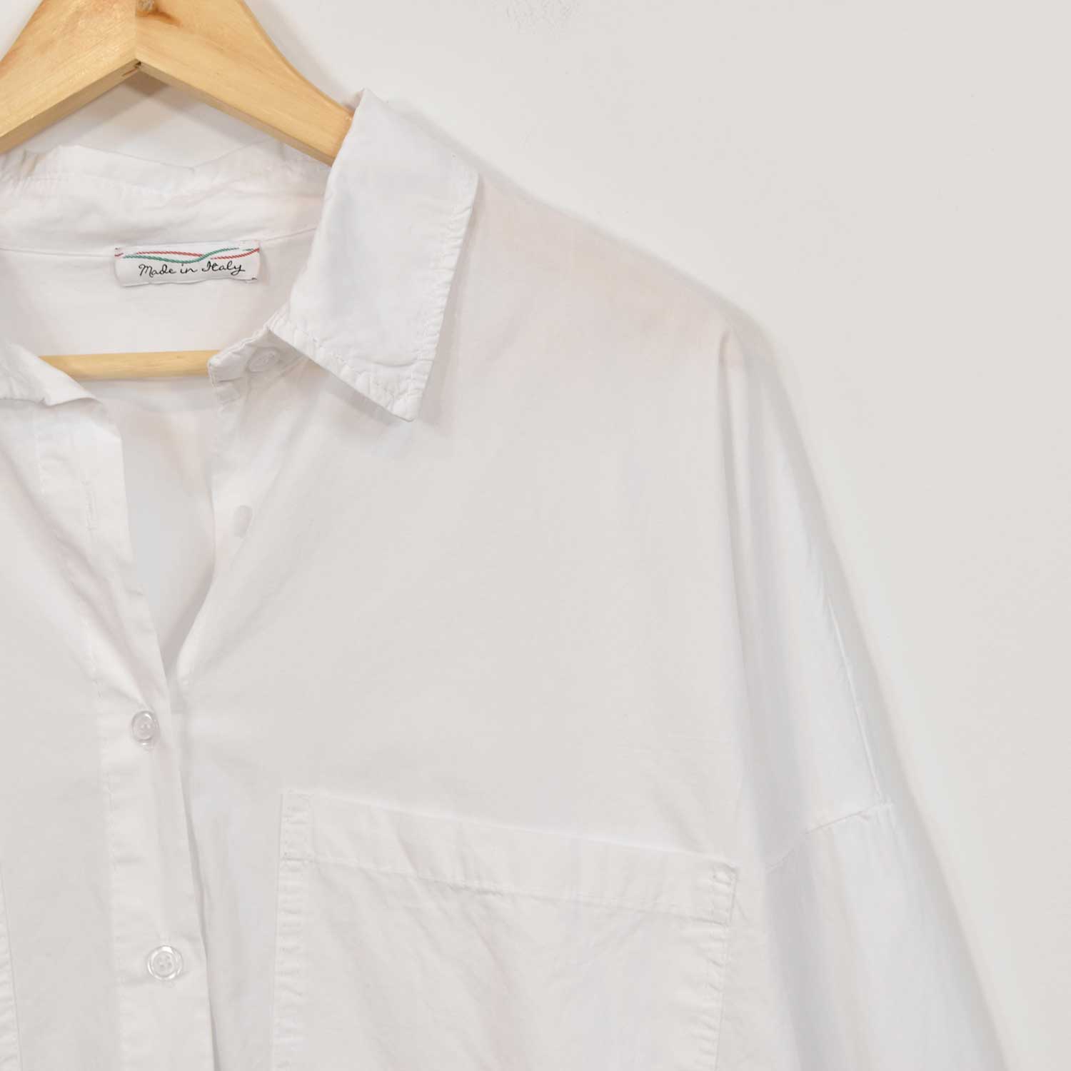 White pockets shirt