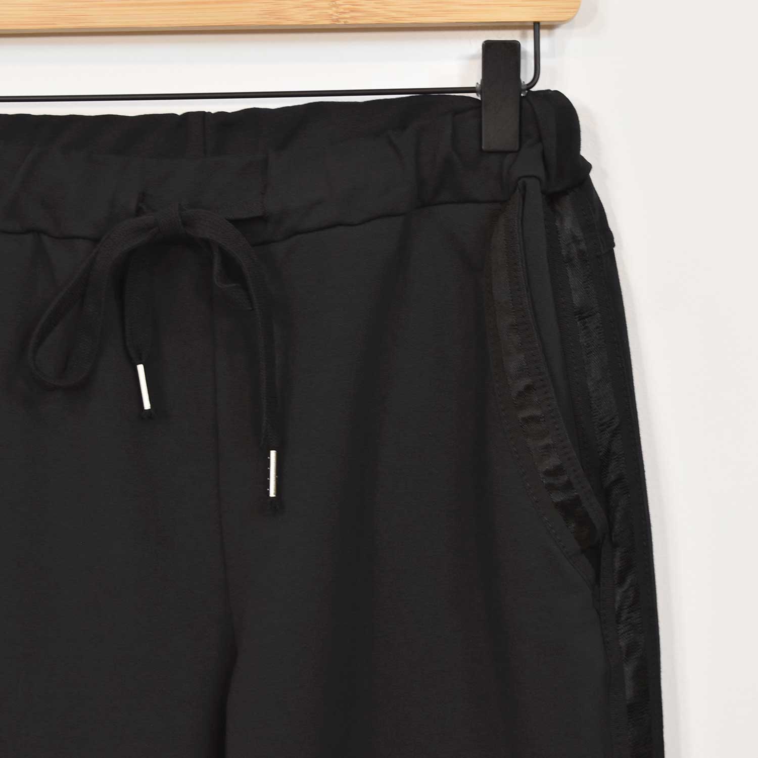 Black satin detail jogger pants 