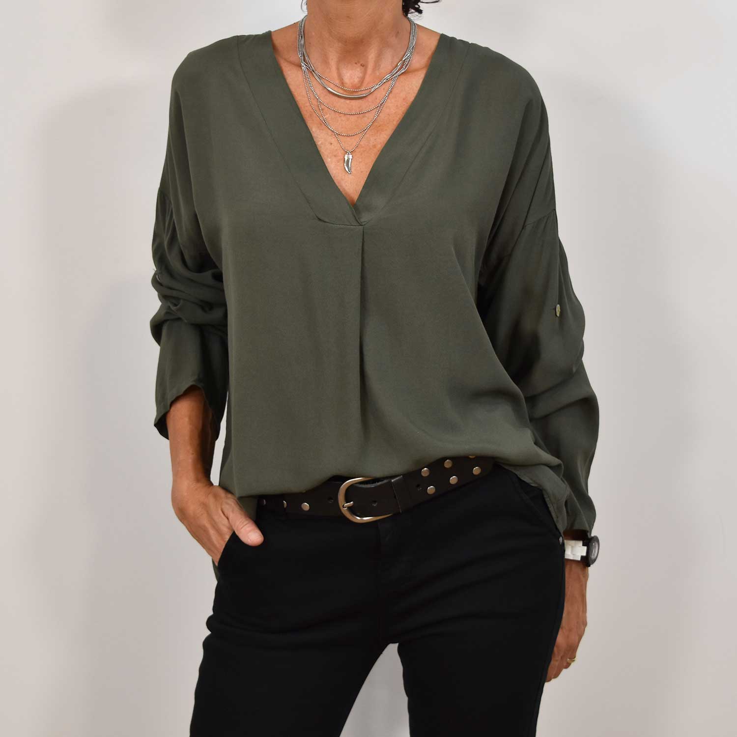 Kaki oversize V-neck blouse