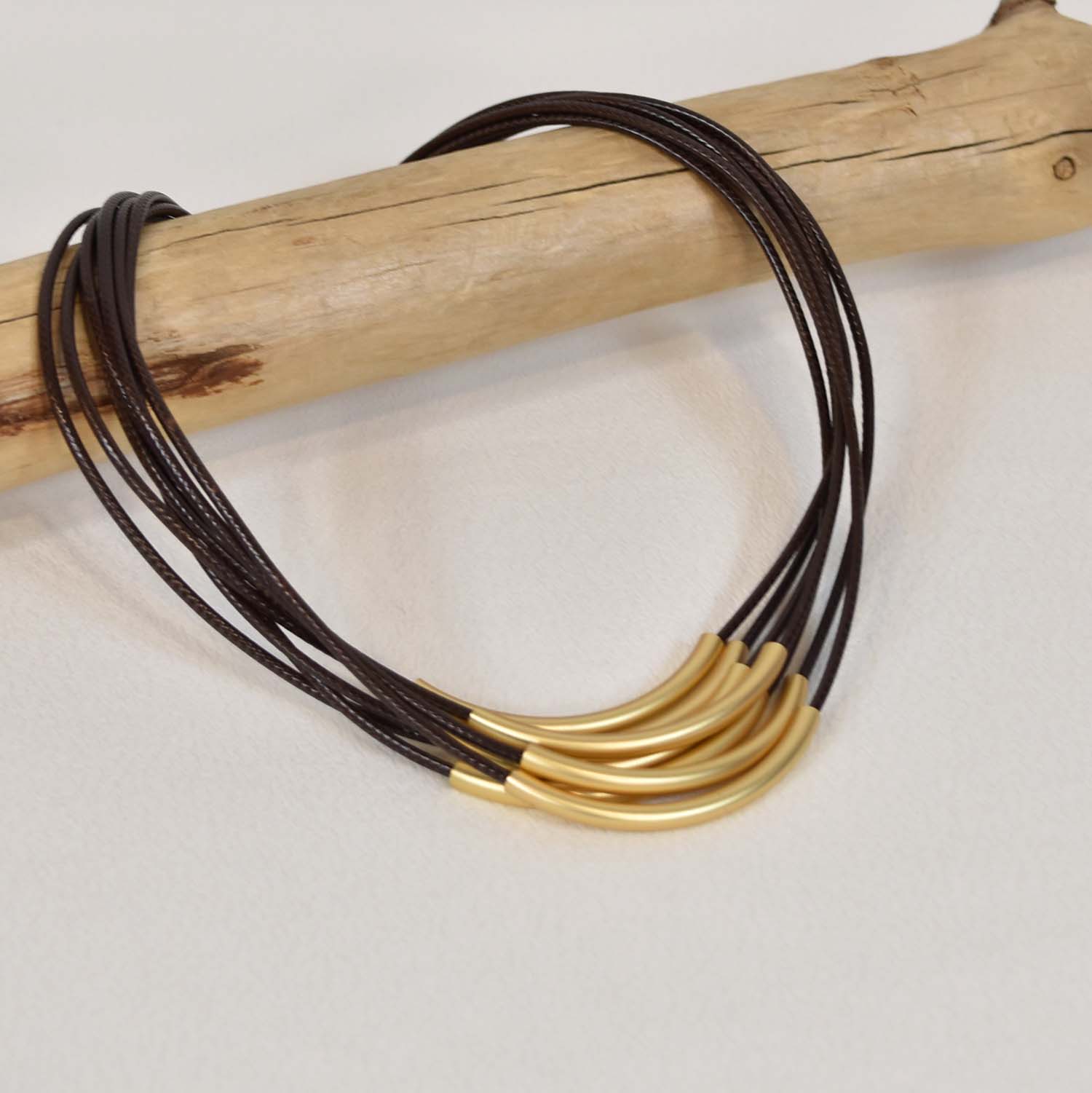 Brown gold waxed strings necklace