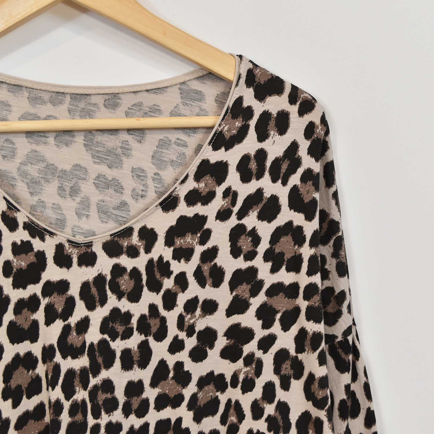 Leopard t-shirt