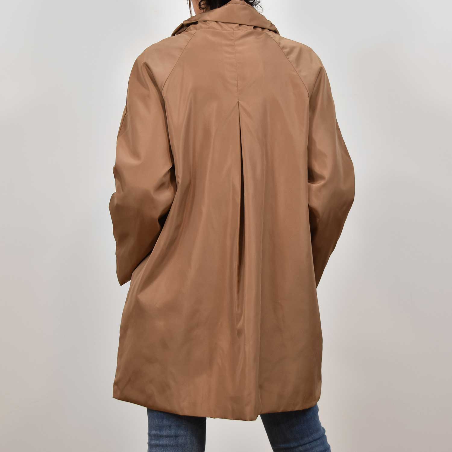 Parka outdoor botones camel