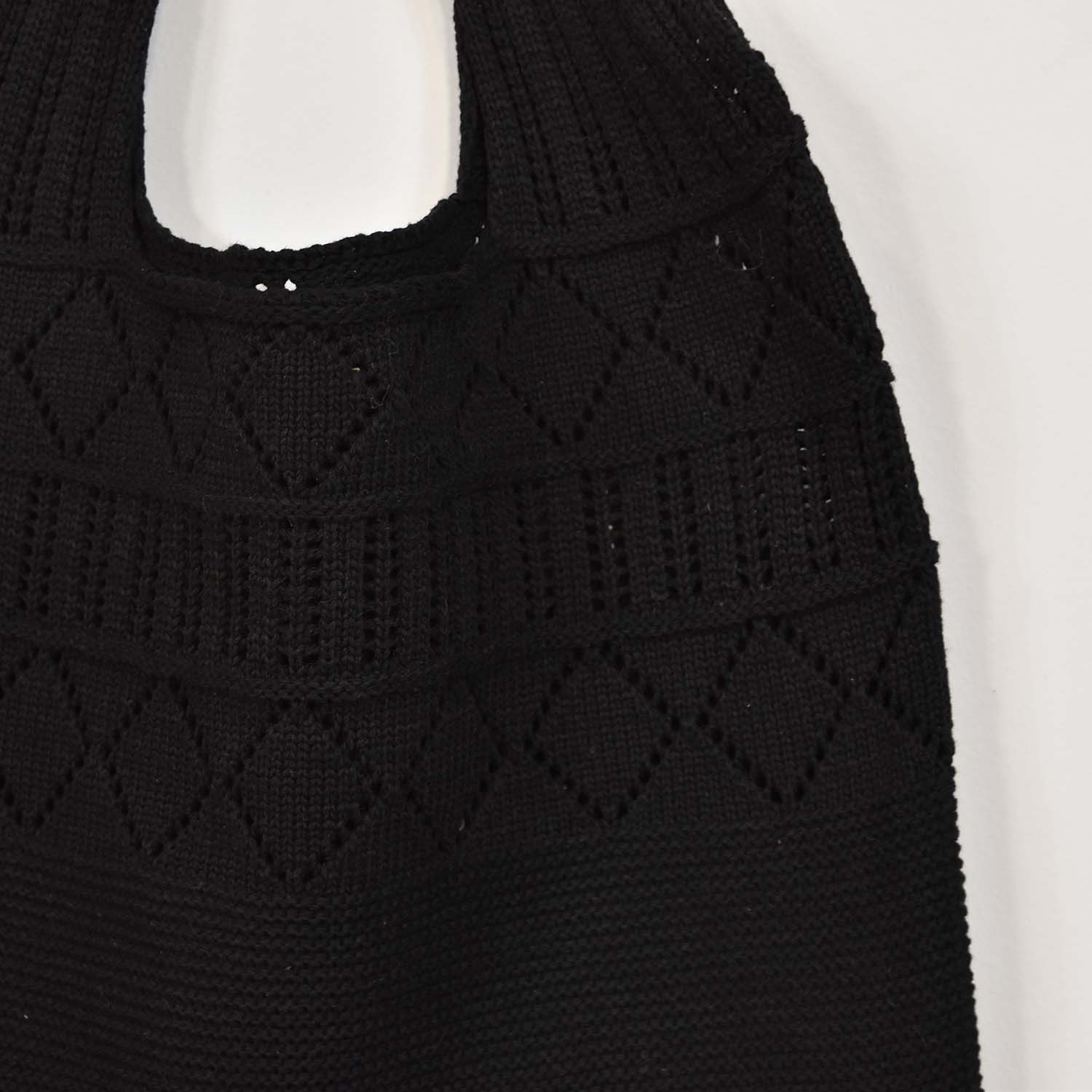 Black embroidered crochet bag