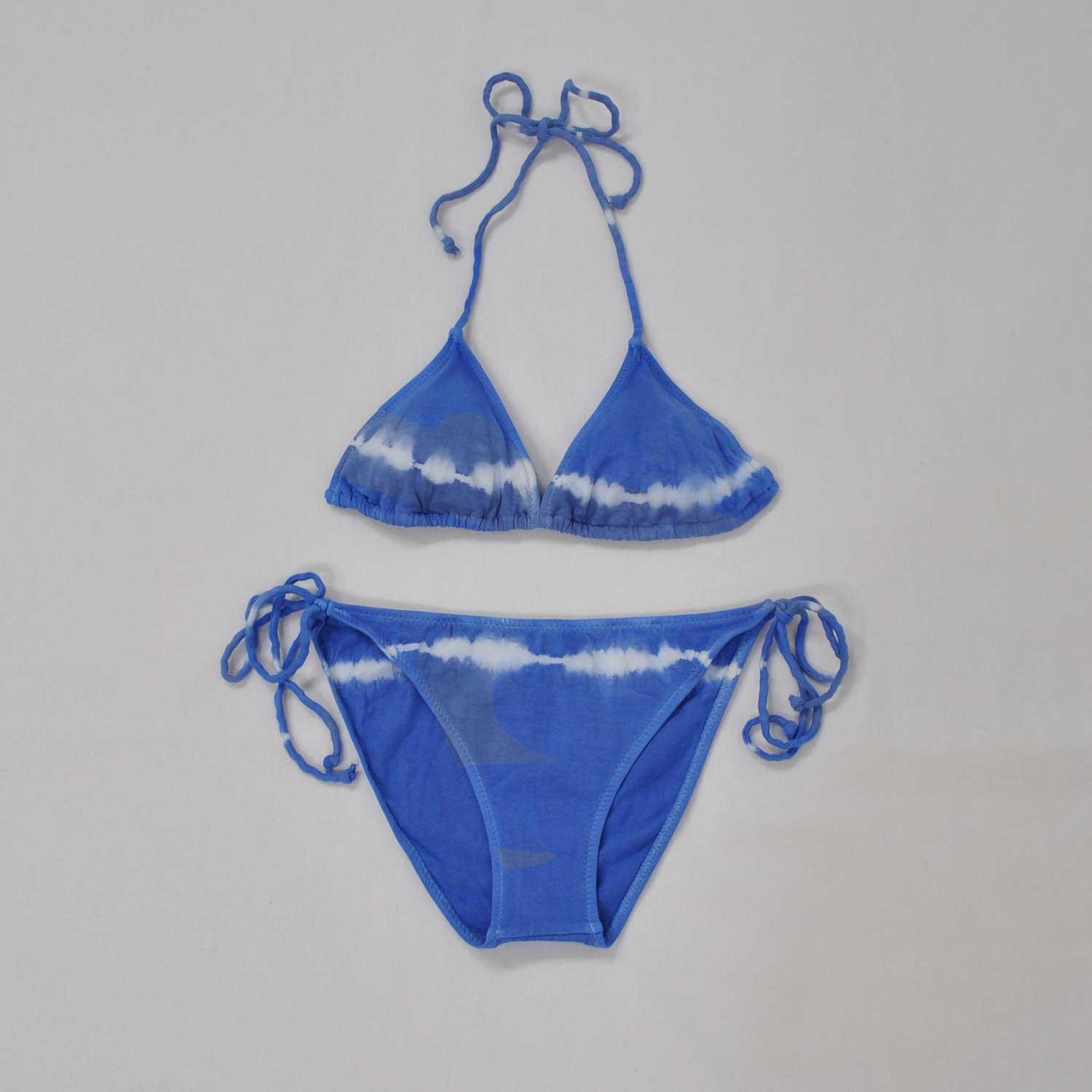 Bikini triangle bleu
