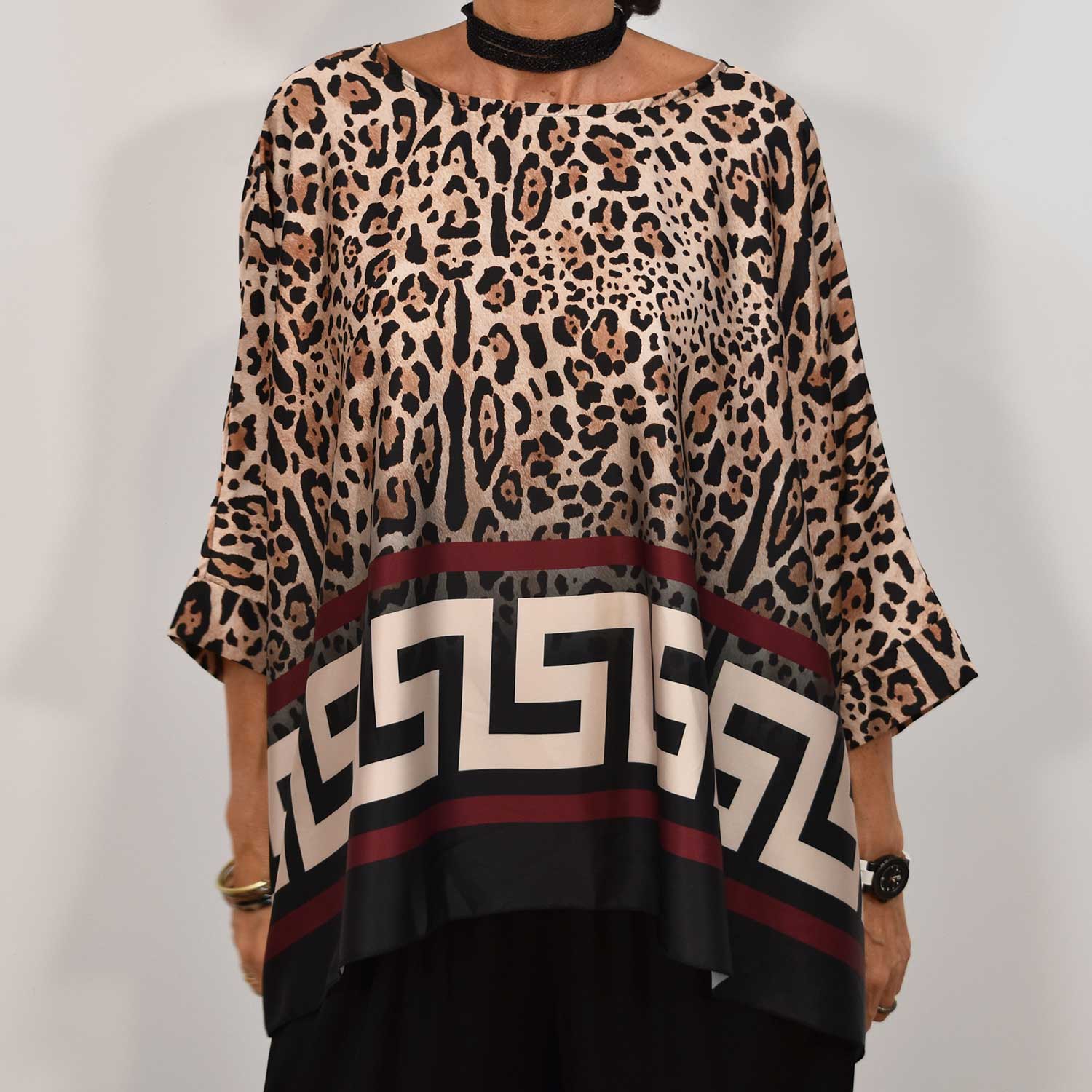 Blusa leopardo granate