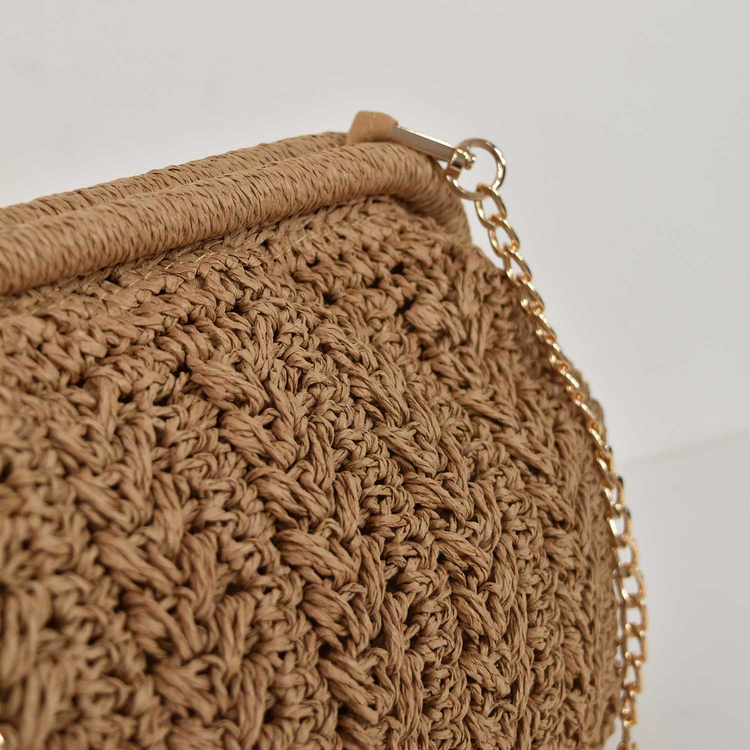 Sac clutch en raphia – The Amisy Company