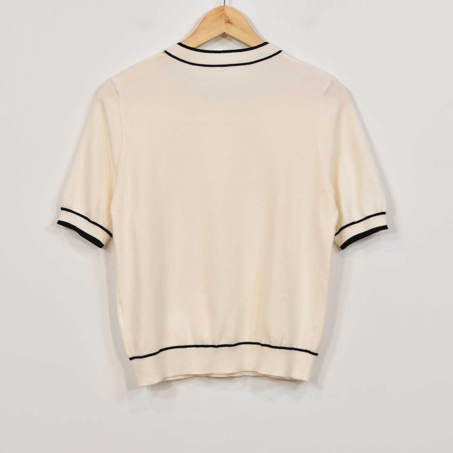 Beige ribbed short sleeve sweater