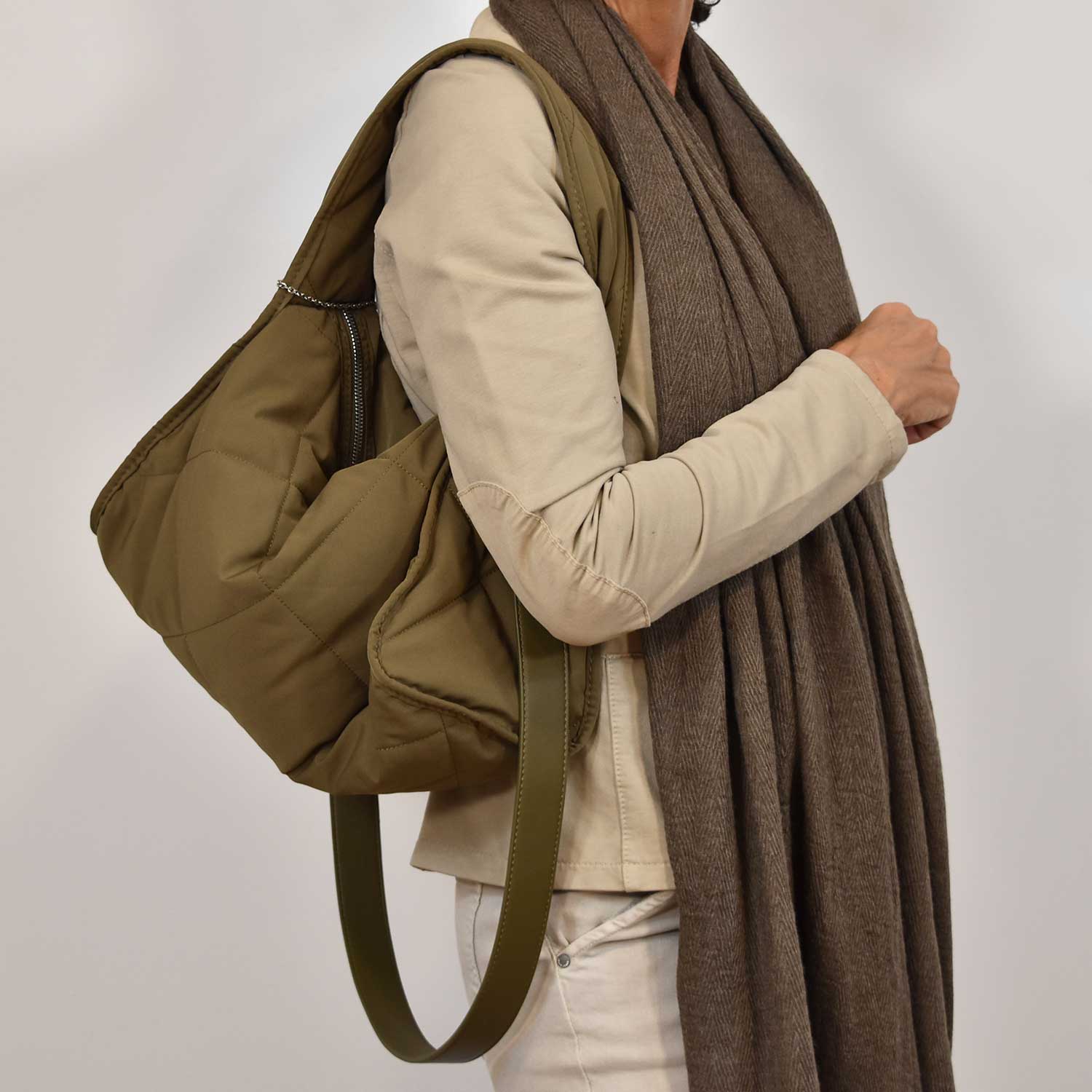 Khaki quilted bag