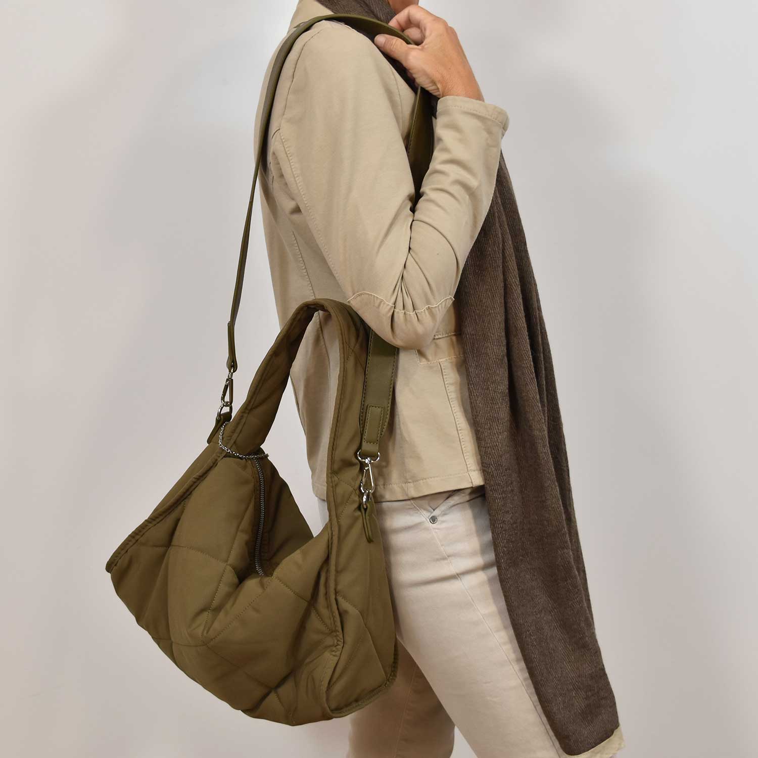 Khaki quilted bag