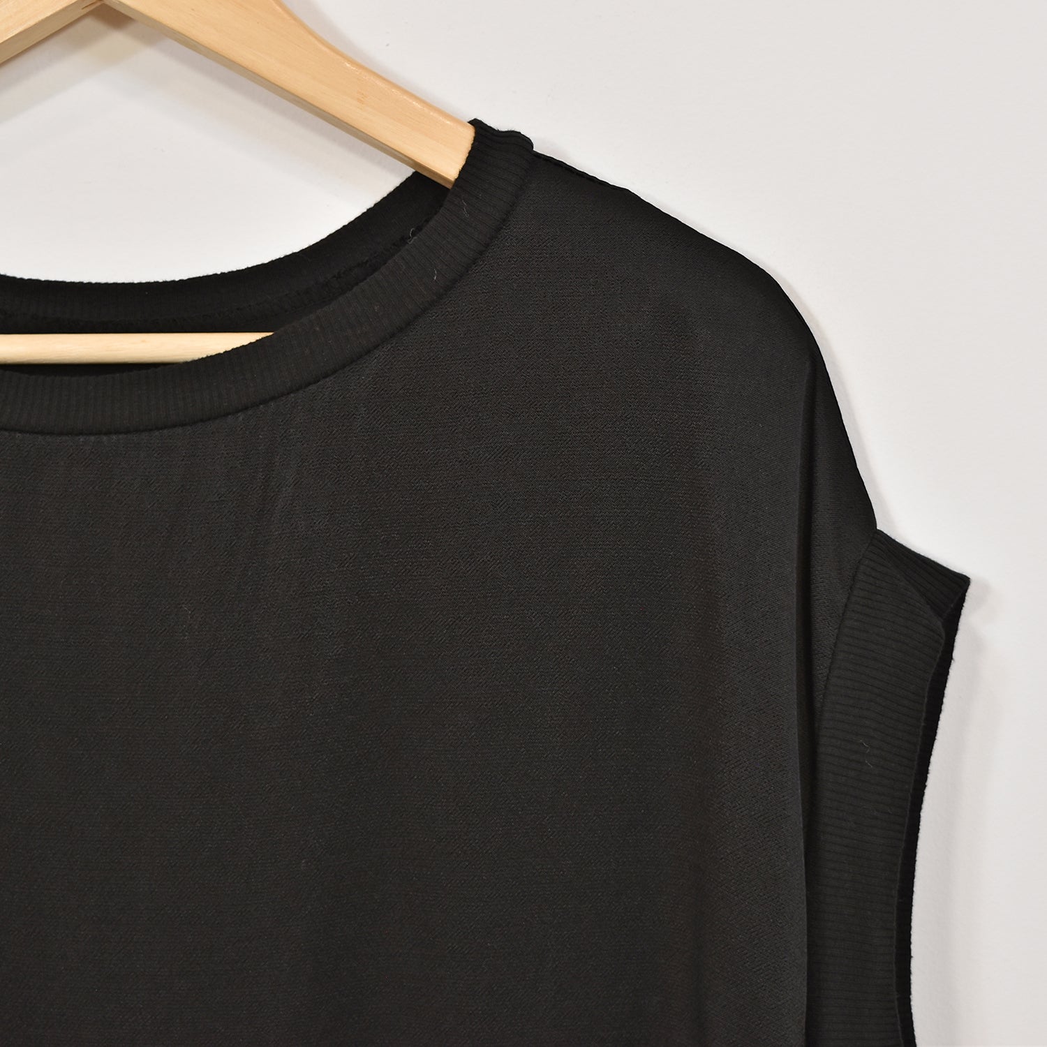 Blusa raso negra