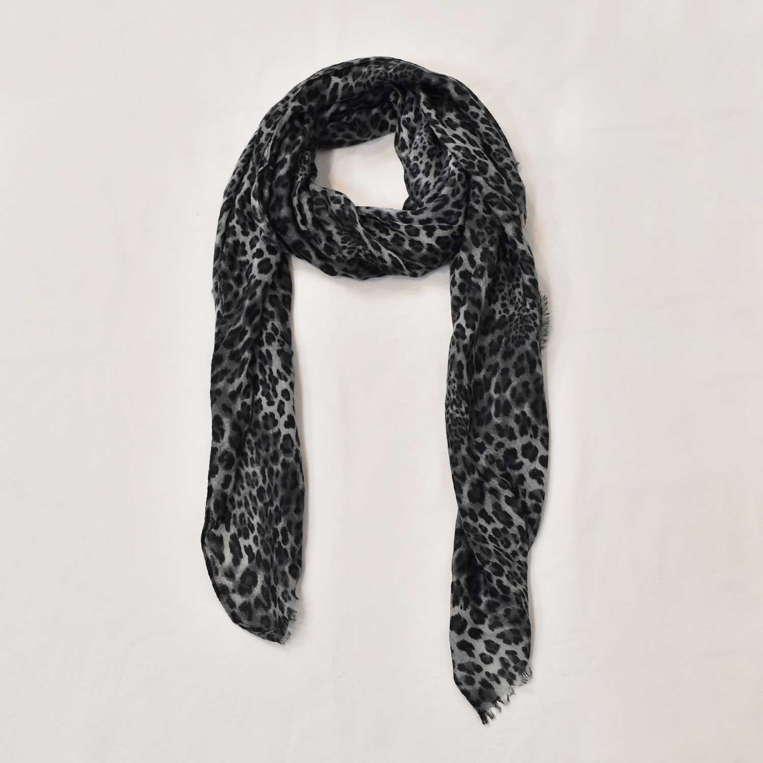 Foulard imprimé animalier gris