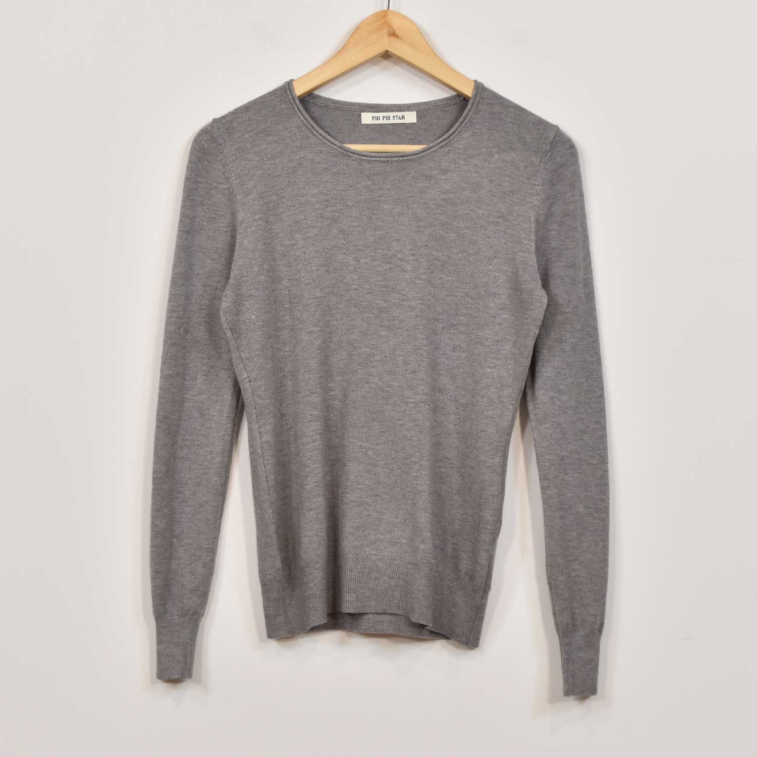 Grey fine knit jersey