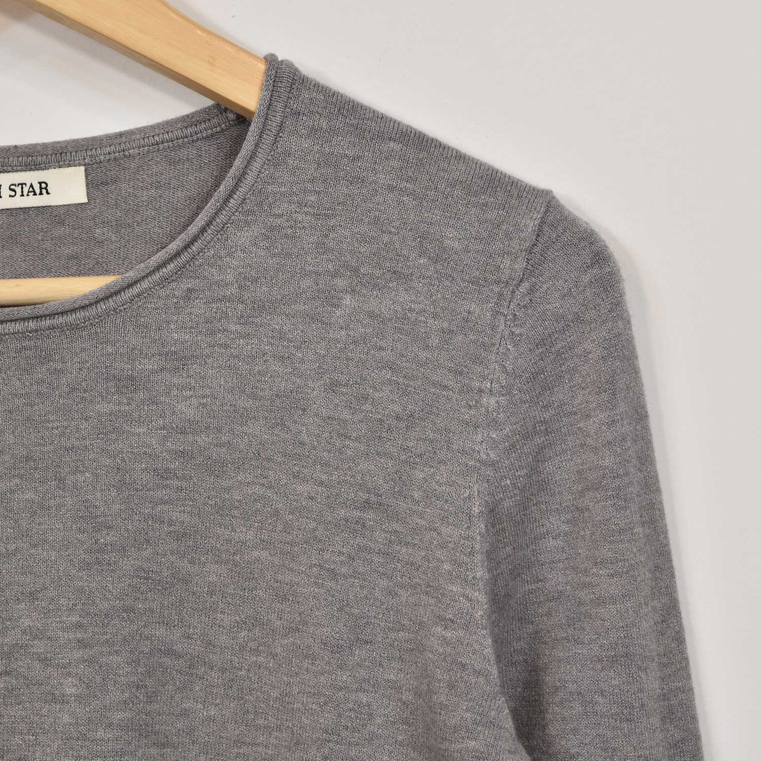 Grey fine knit jersey