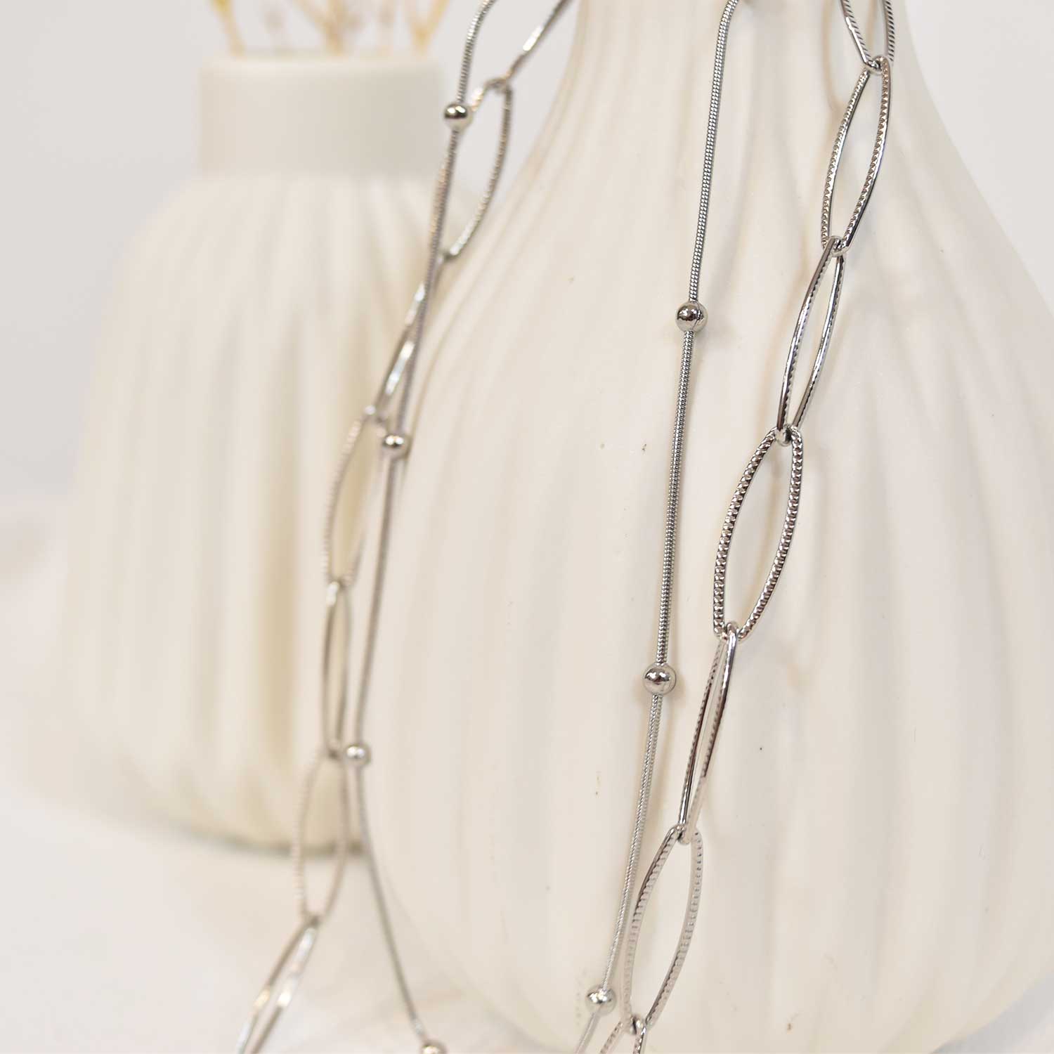 collier de perles en chaîne