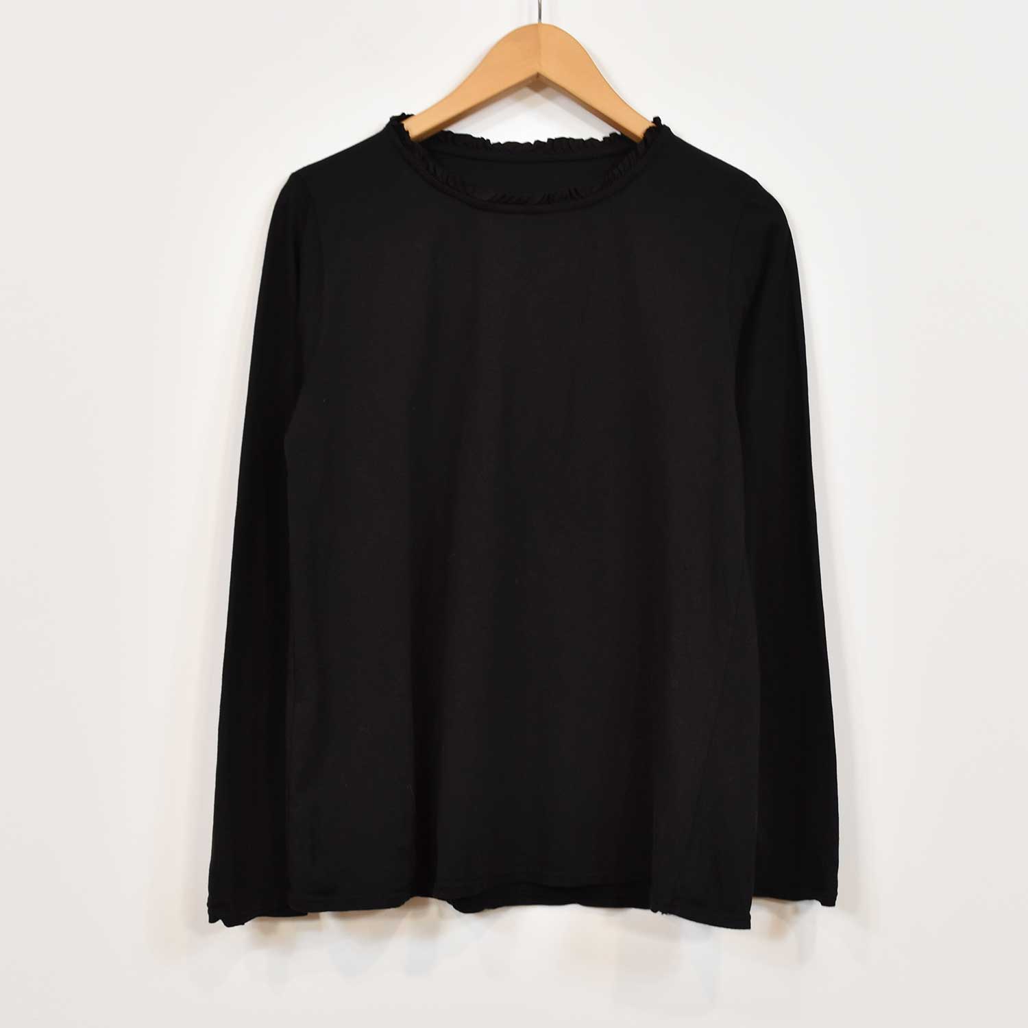 Black ruffle neck t-shirt 