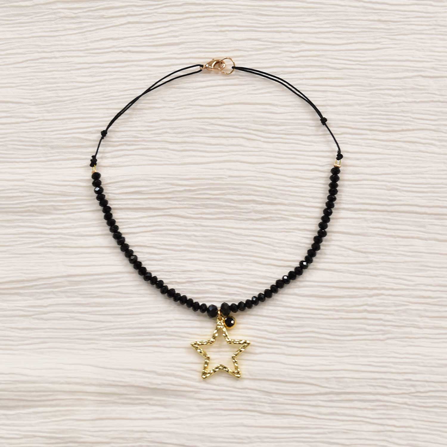 Black beads star necklace