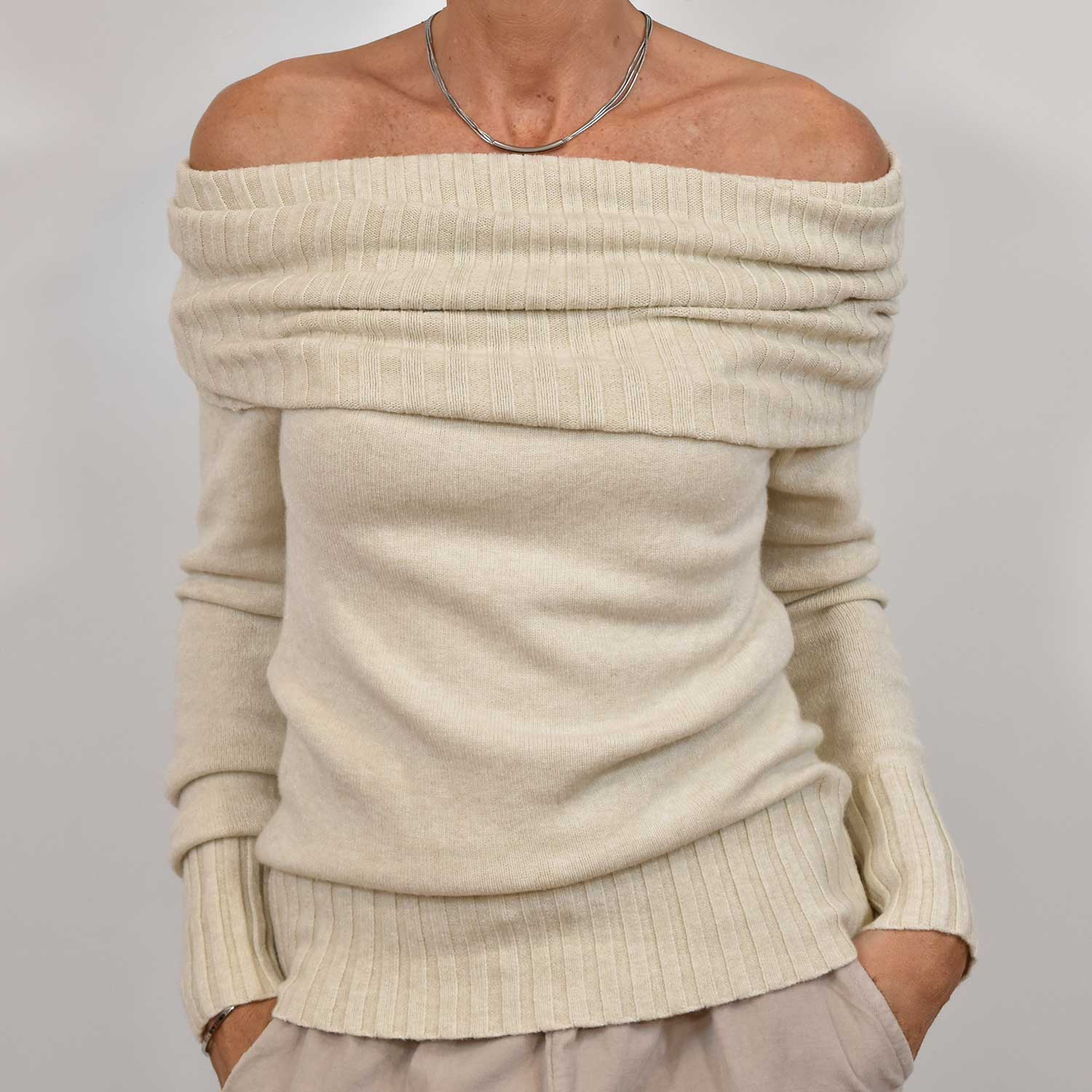 Beige shoulders sweater