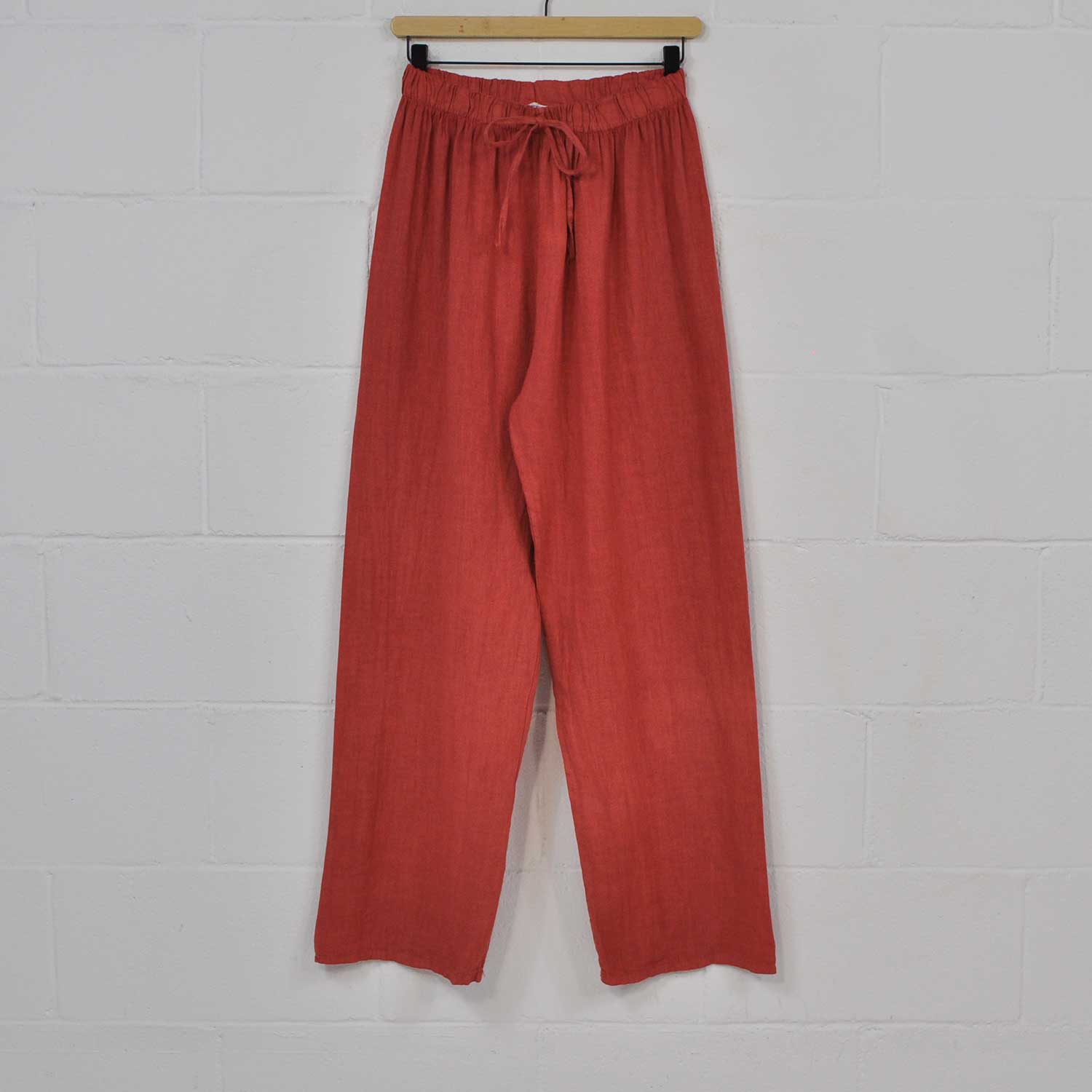 Pantalon large lin rouge