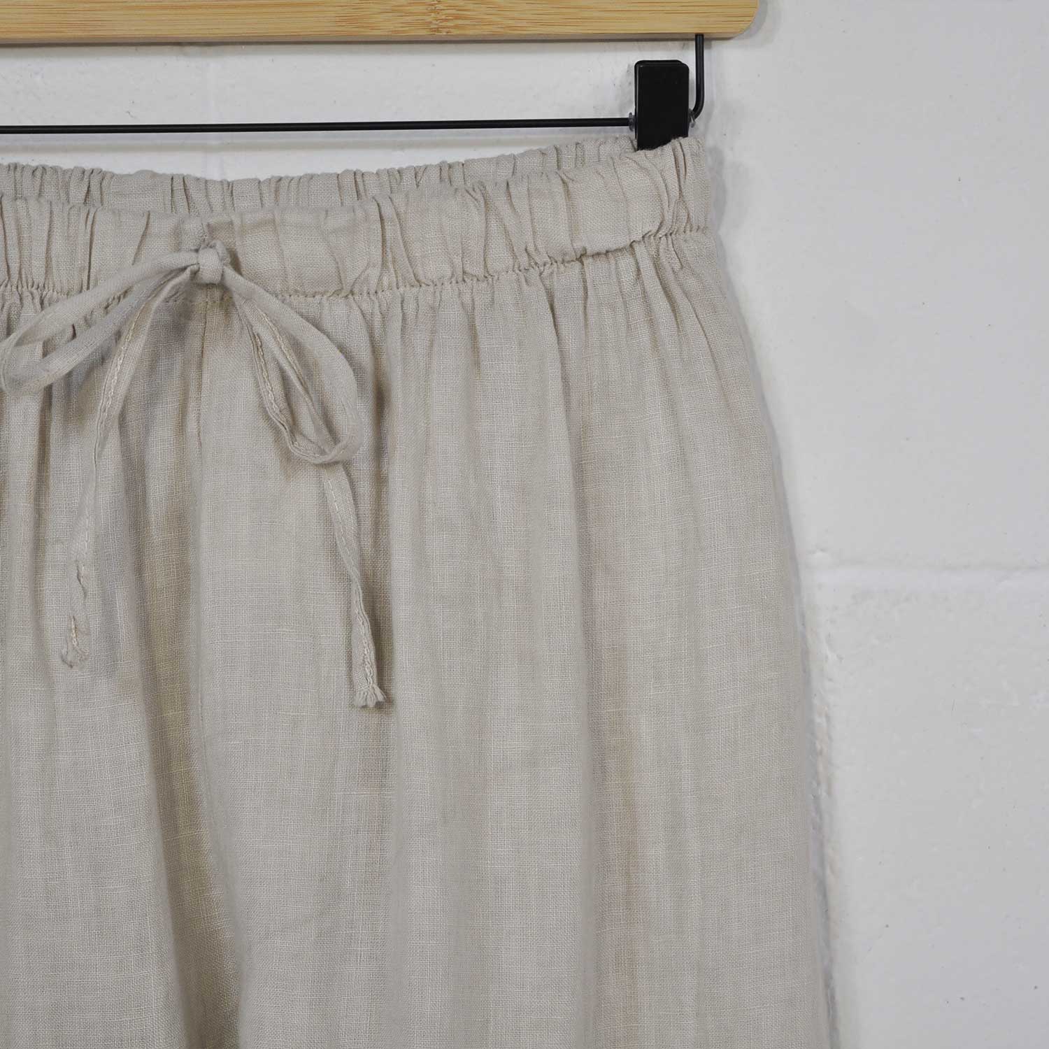 Pantalón ancho lino beige
