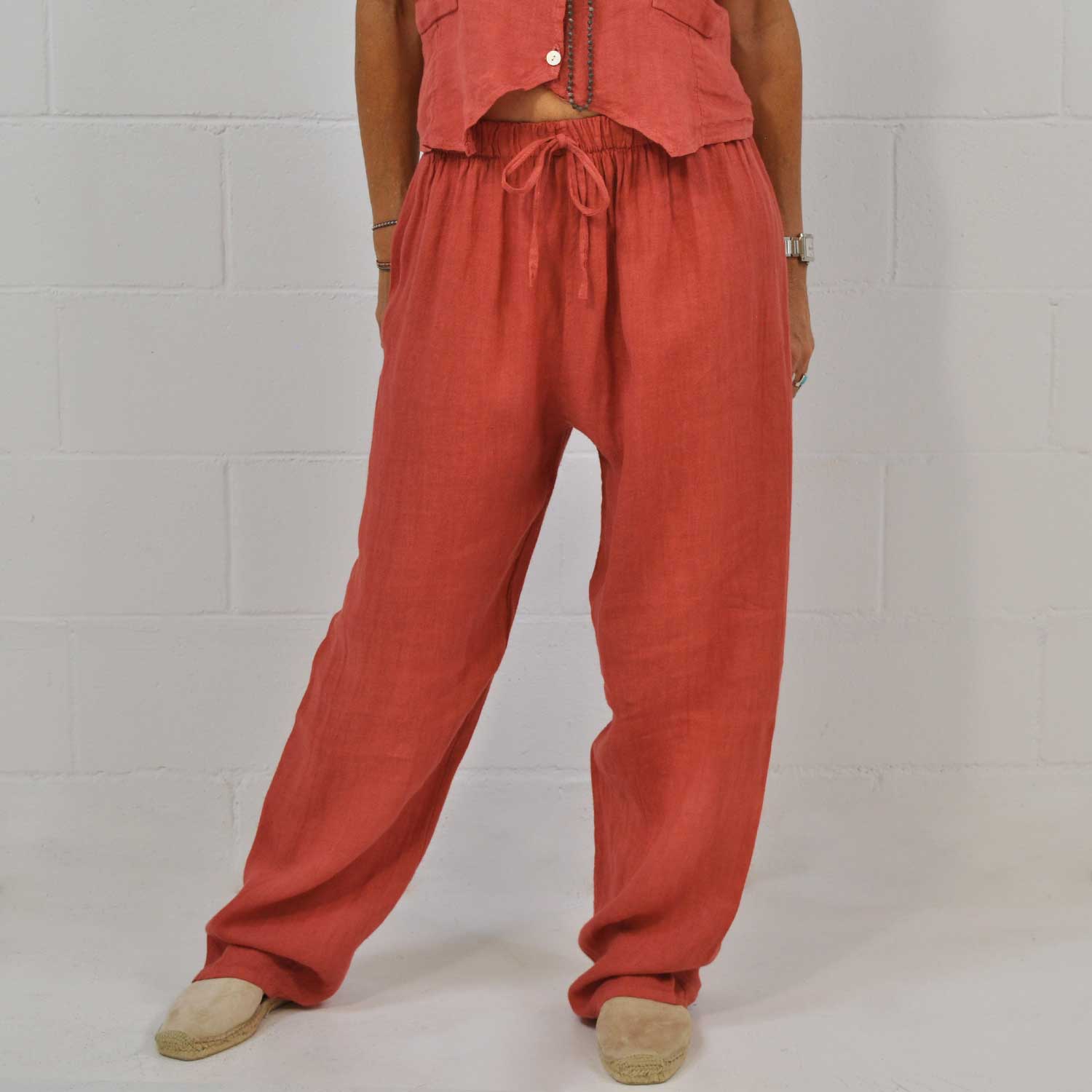 Pantalon large lin rouge