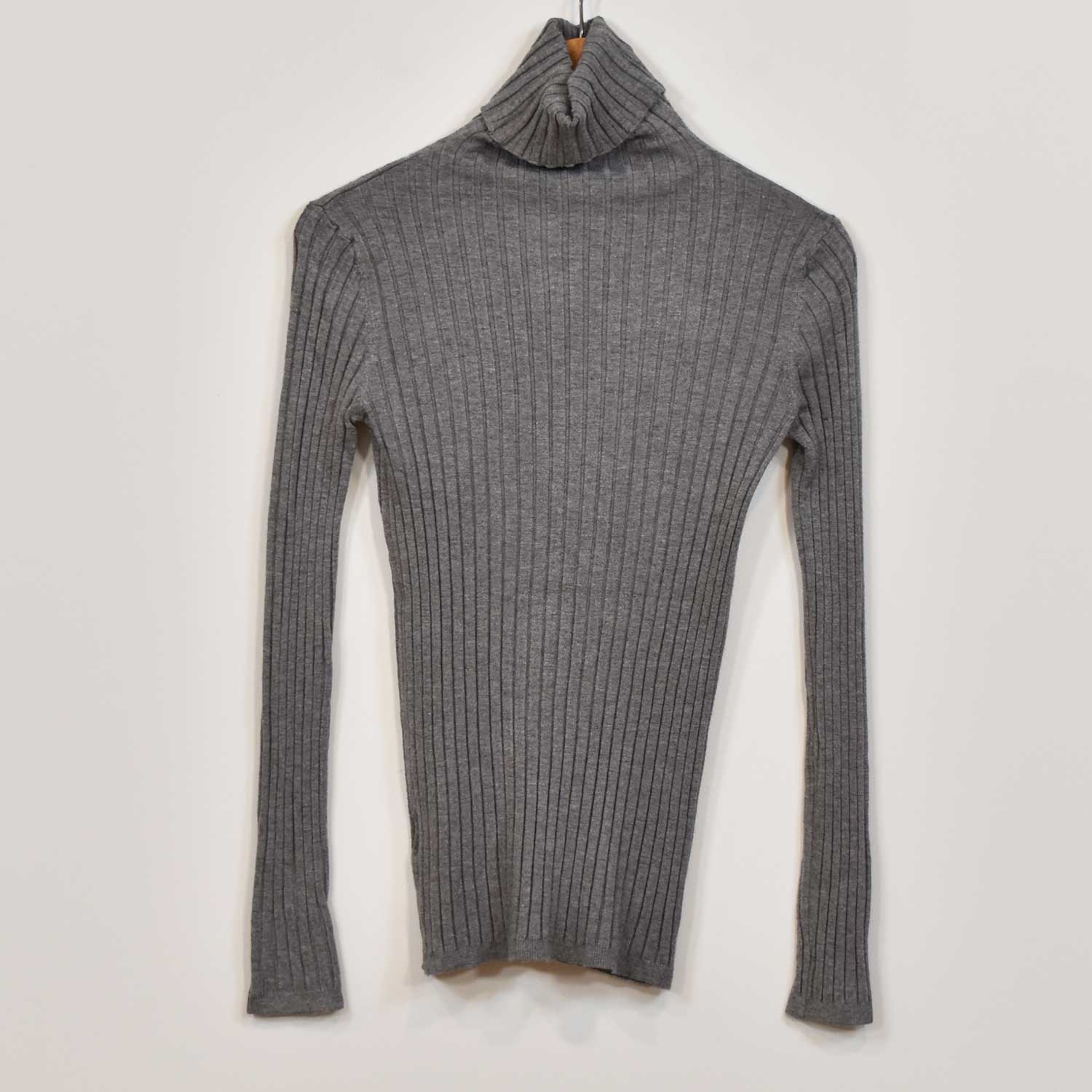 Grey swan ribbed sweater