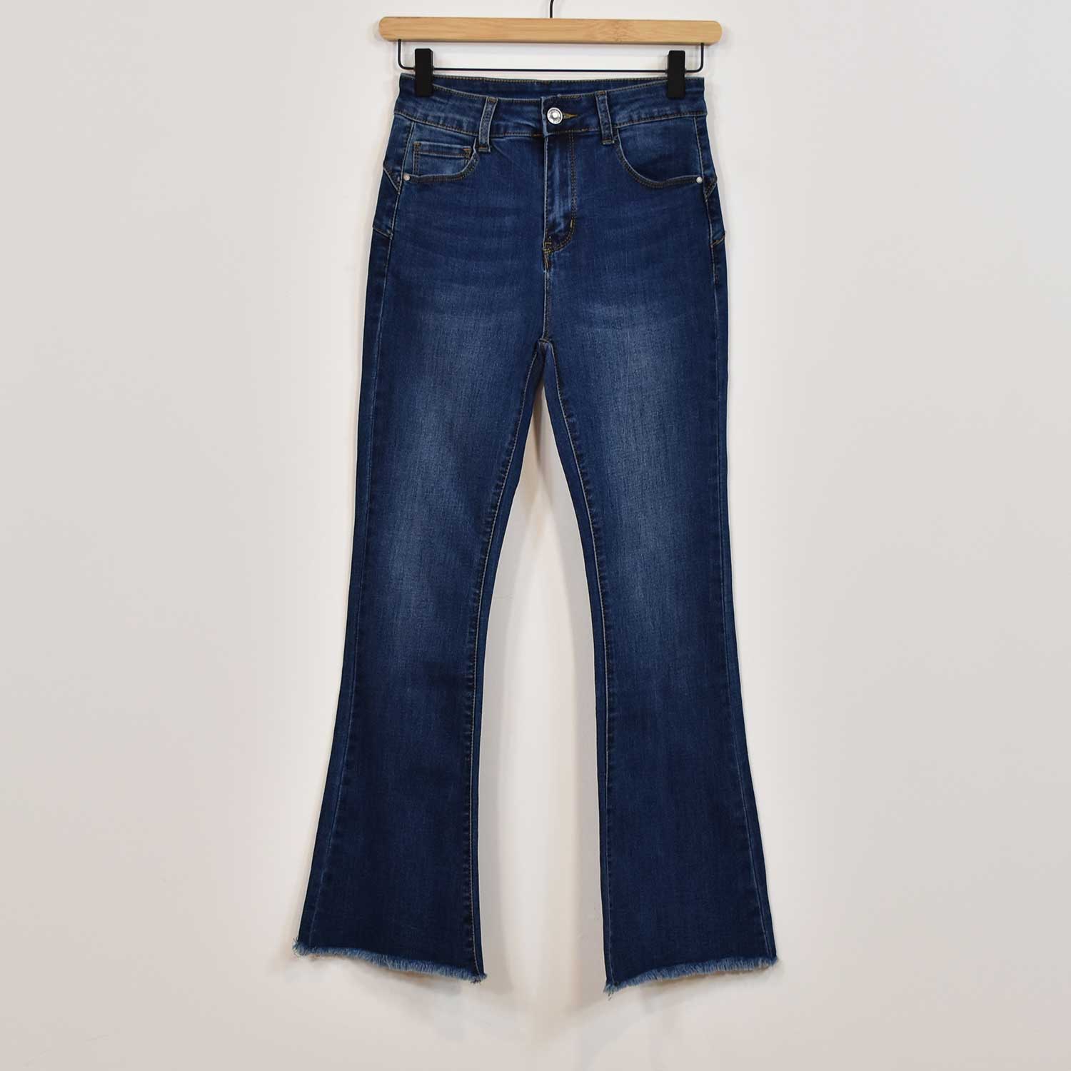 Push-up flared jeans - Main Image