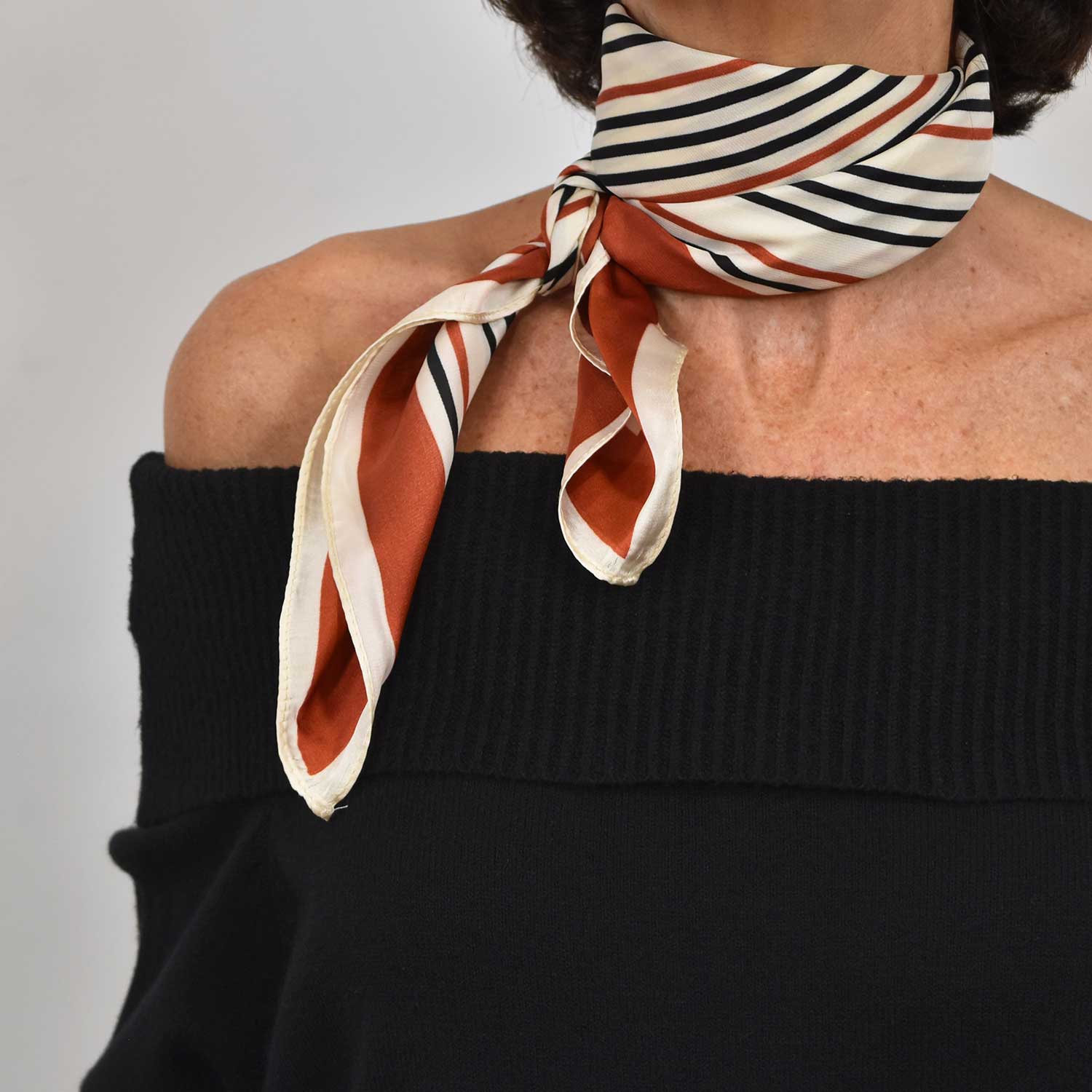 Foulard à rayures orange