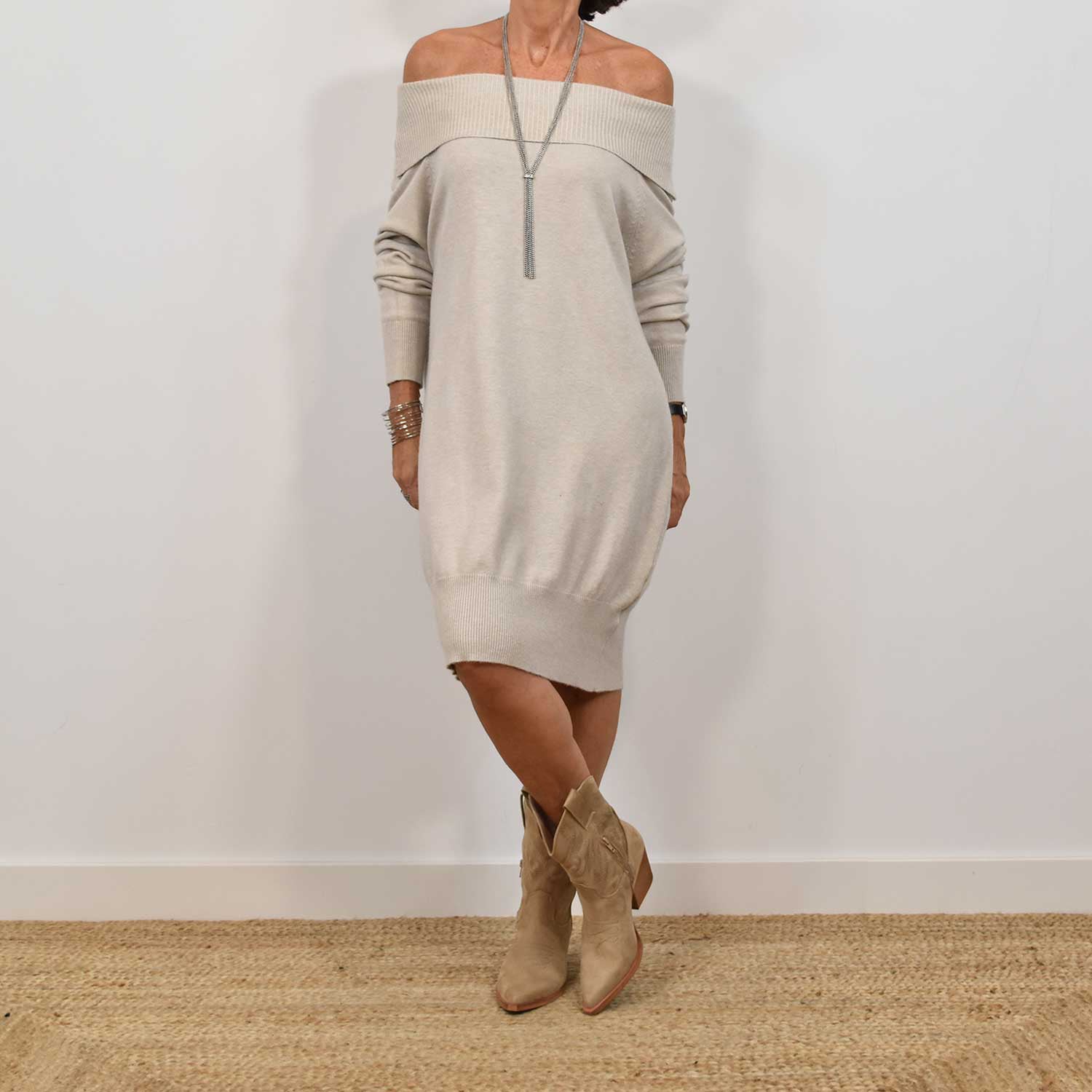 Beige shoulders dress