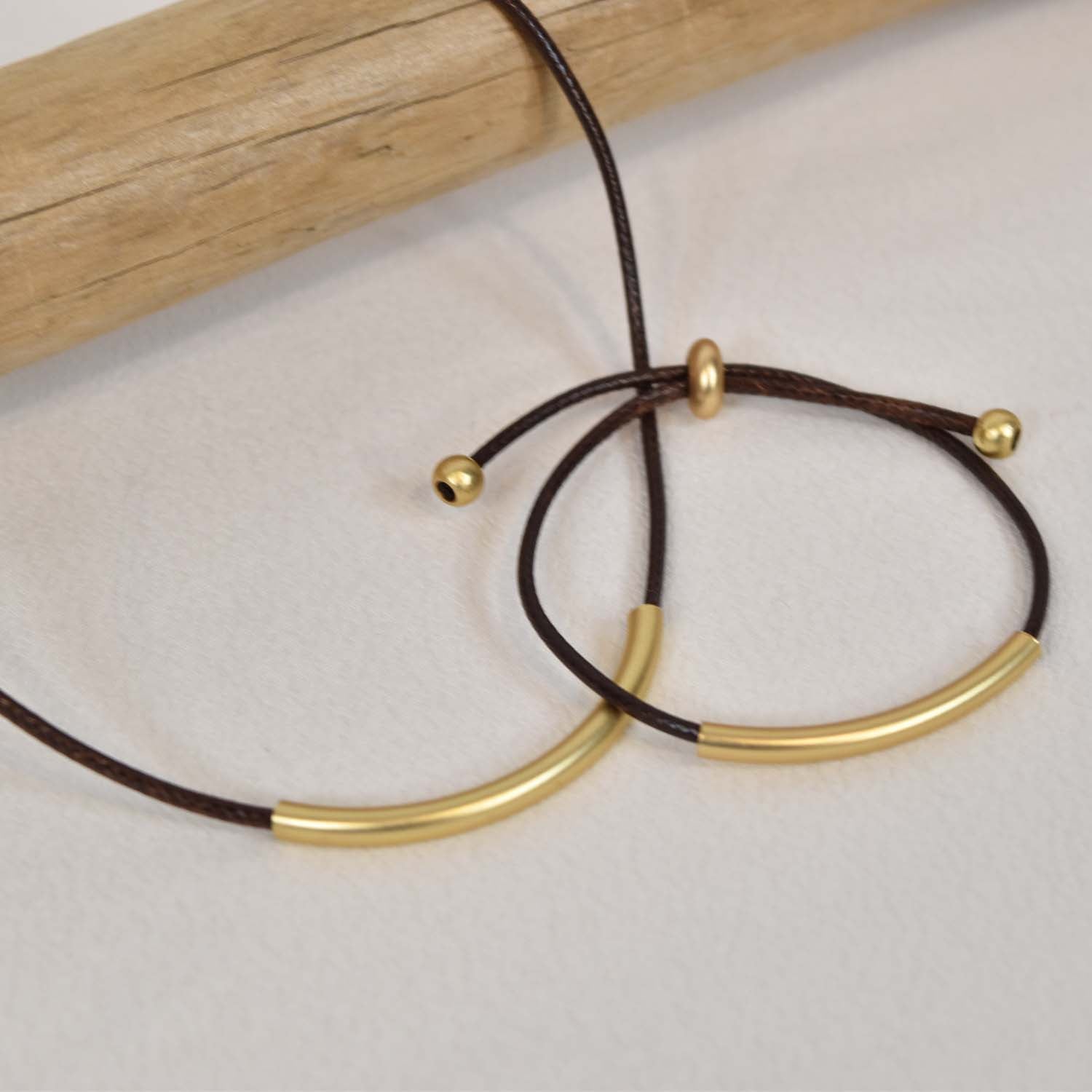 Waxed brown tube necklace
